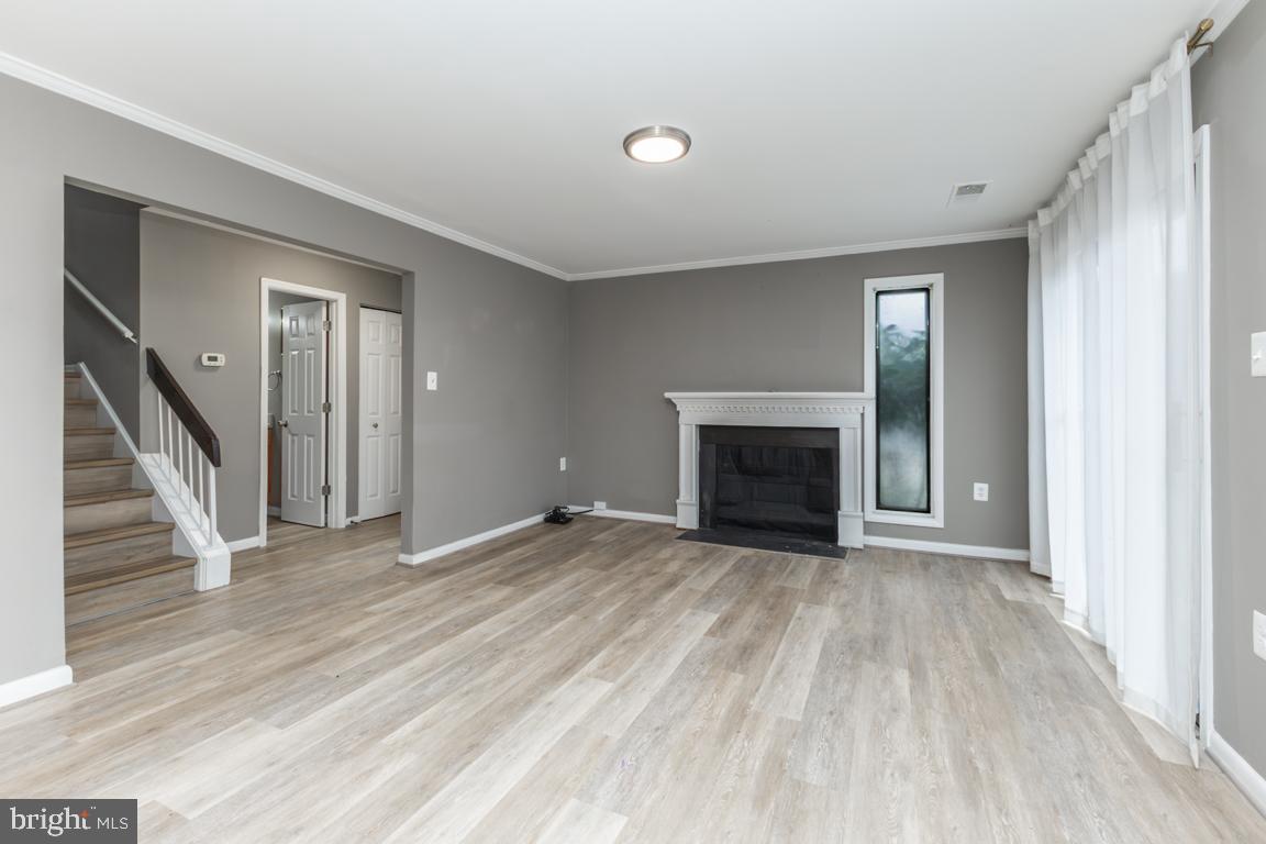 THE VILLAGES CONDO - Residential Lease