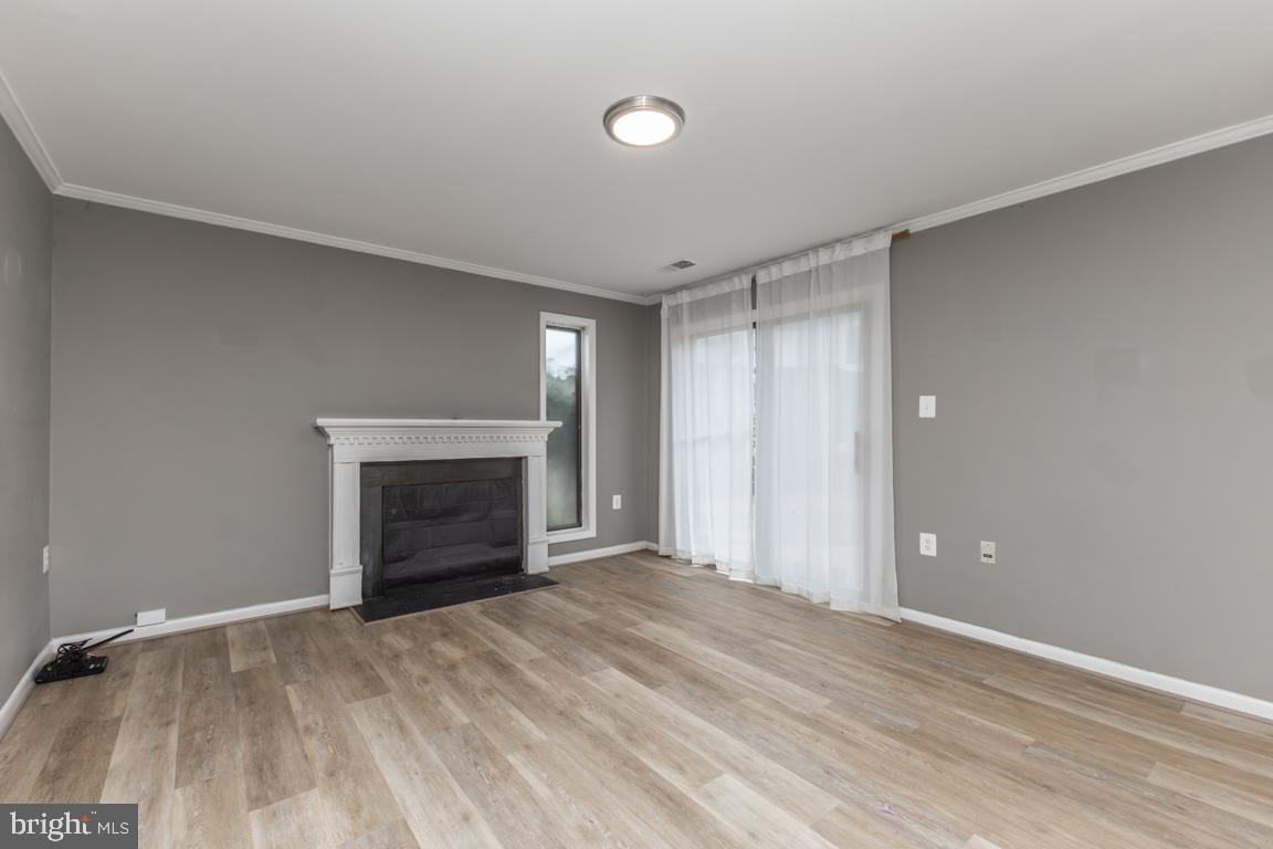 THE VILLAGES CONDO - Residential Lease