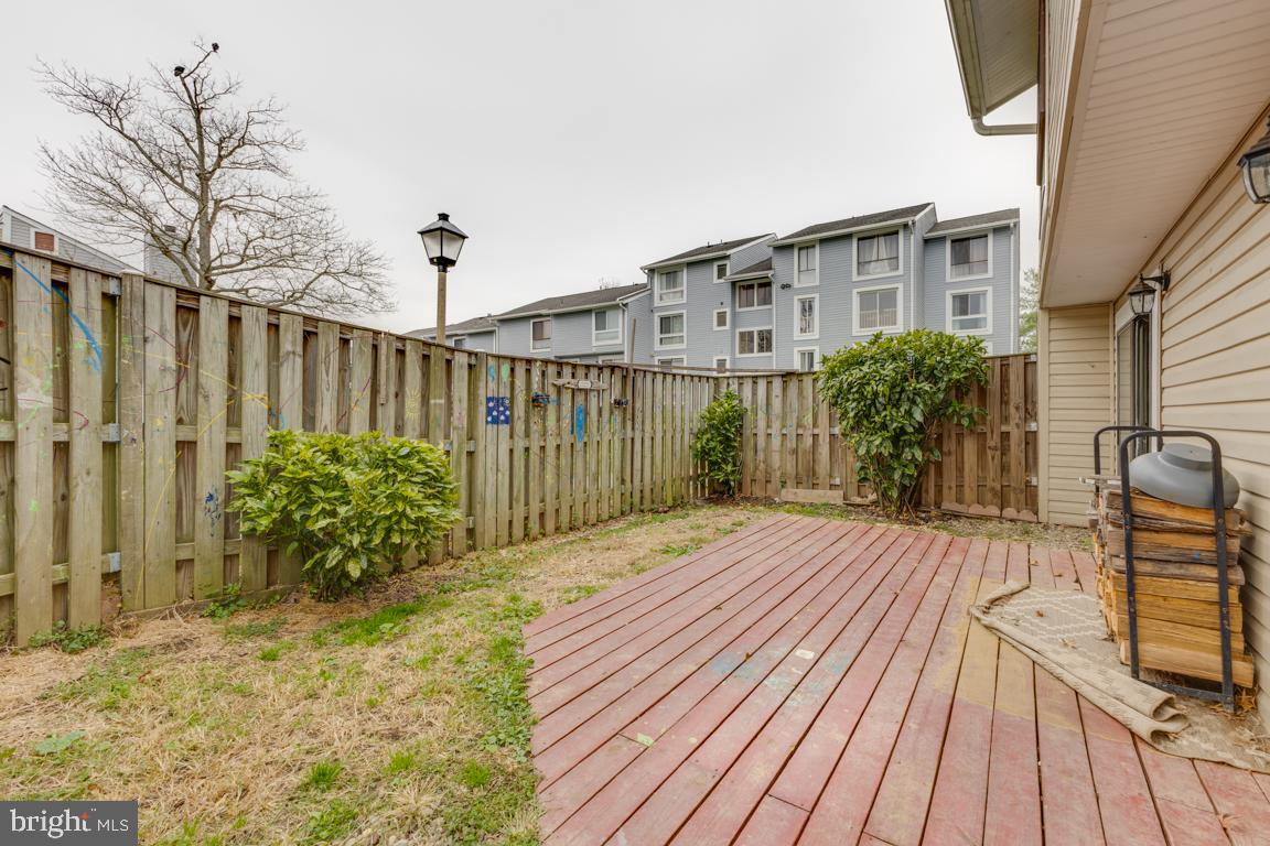 THE VILLAGES CONDO - Residential Lease