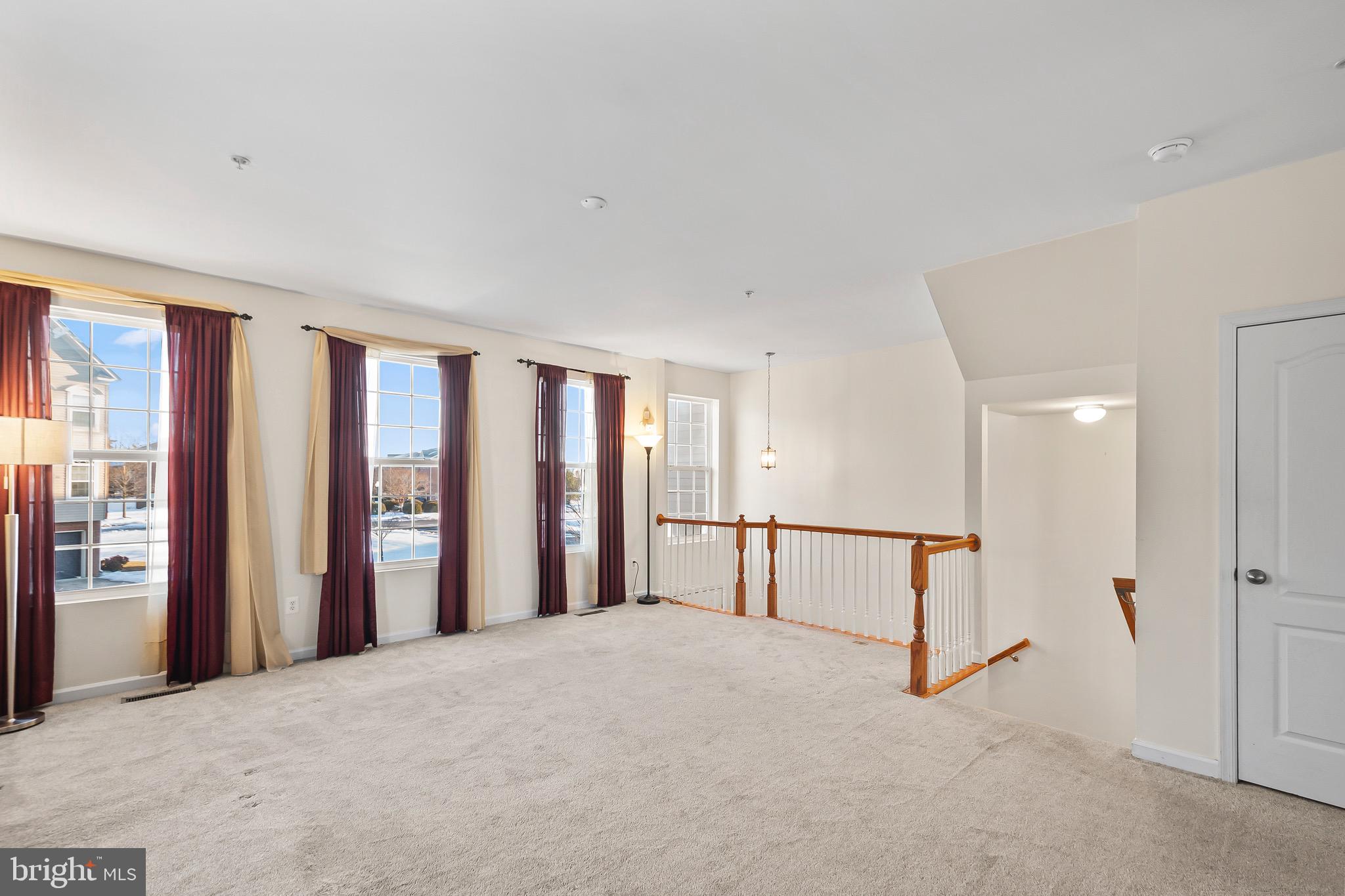 ST CHARLES SHEFFIELD - Residential Lease