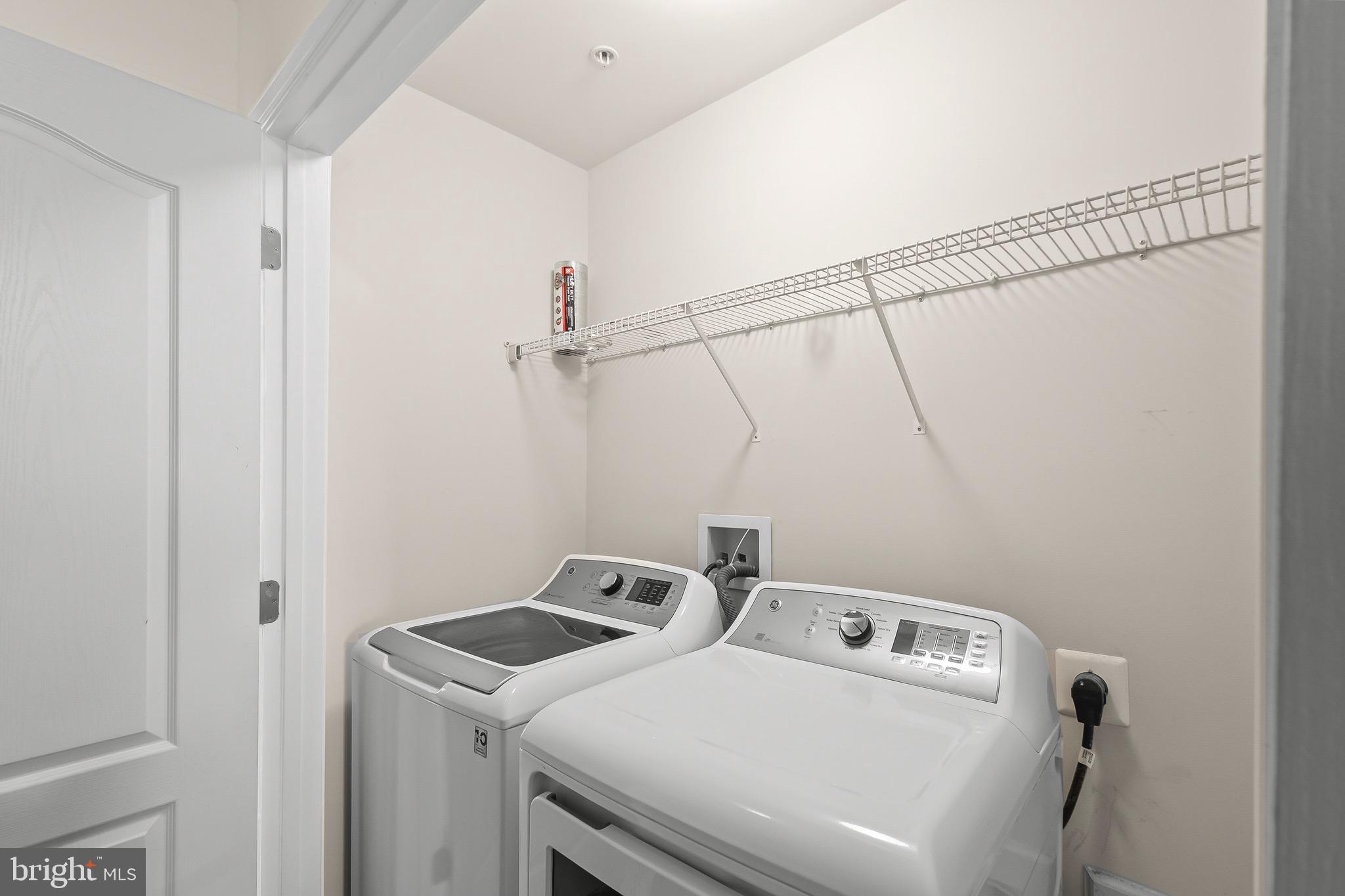 ST CHARLES SHEFFIELD - Residential Lease