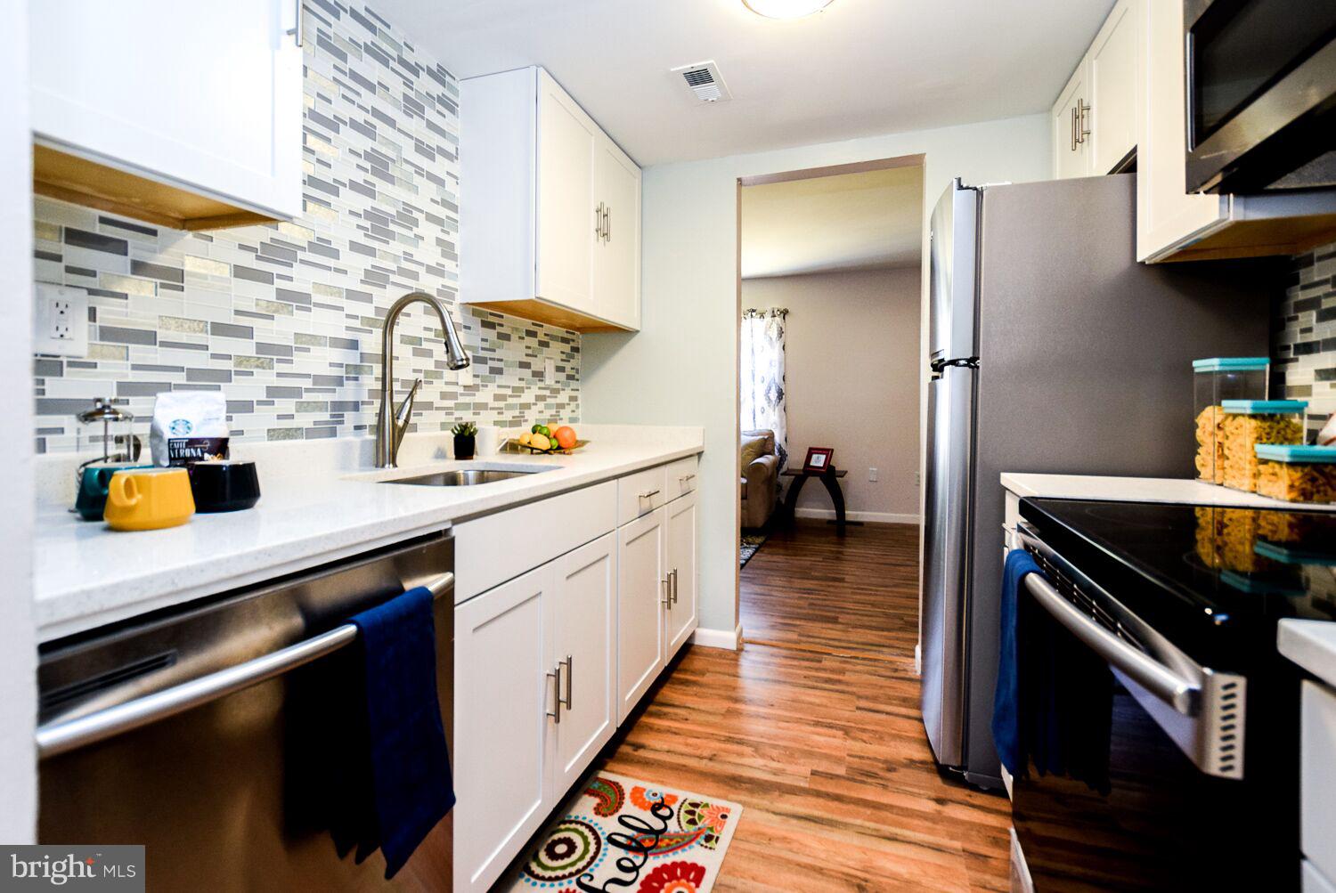 ROSEDALE ESTATES - Residential