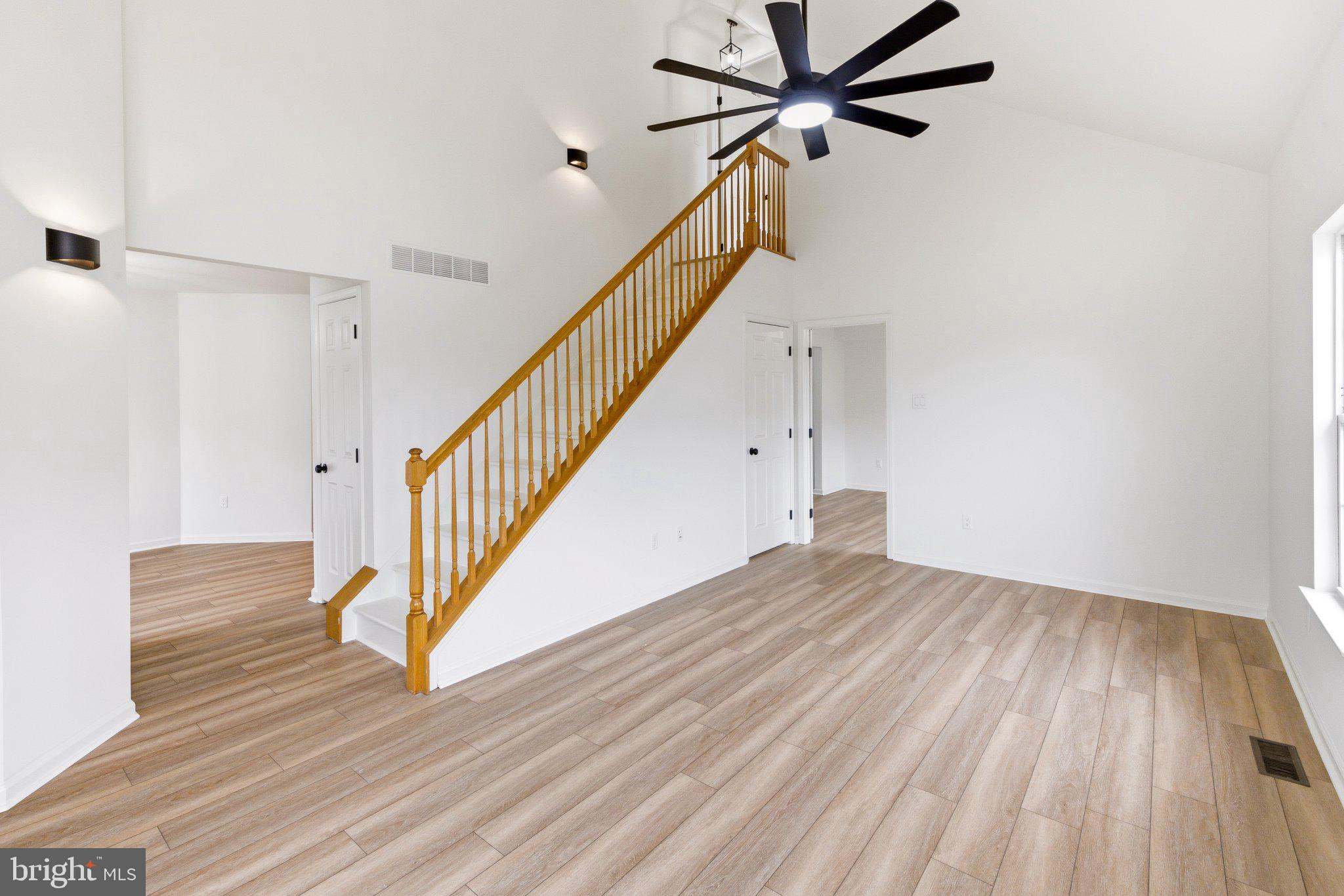 402 EMERSON COURT
