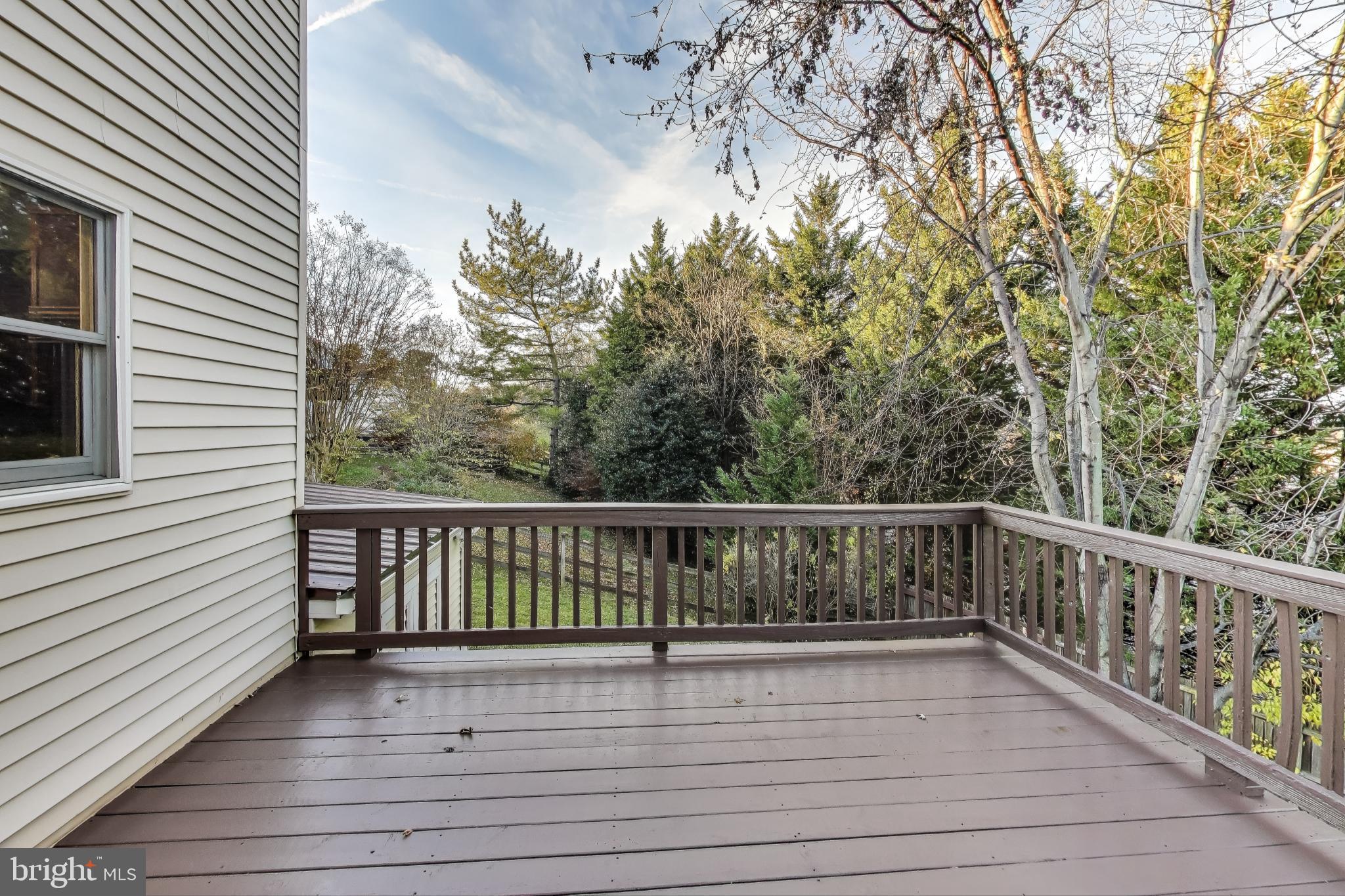 WEST LINDEN HILLS - Residential