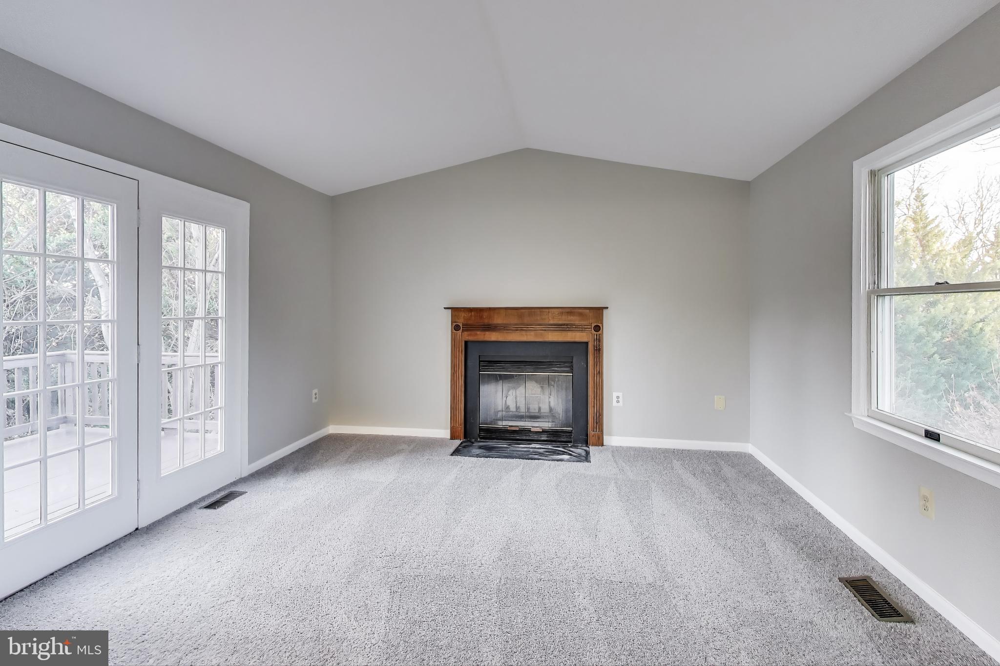 WEST LINDEN HILLS - Residential