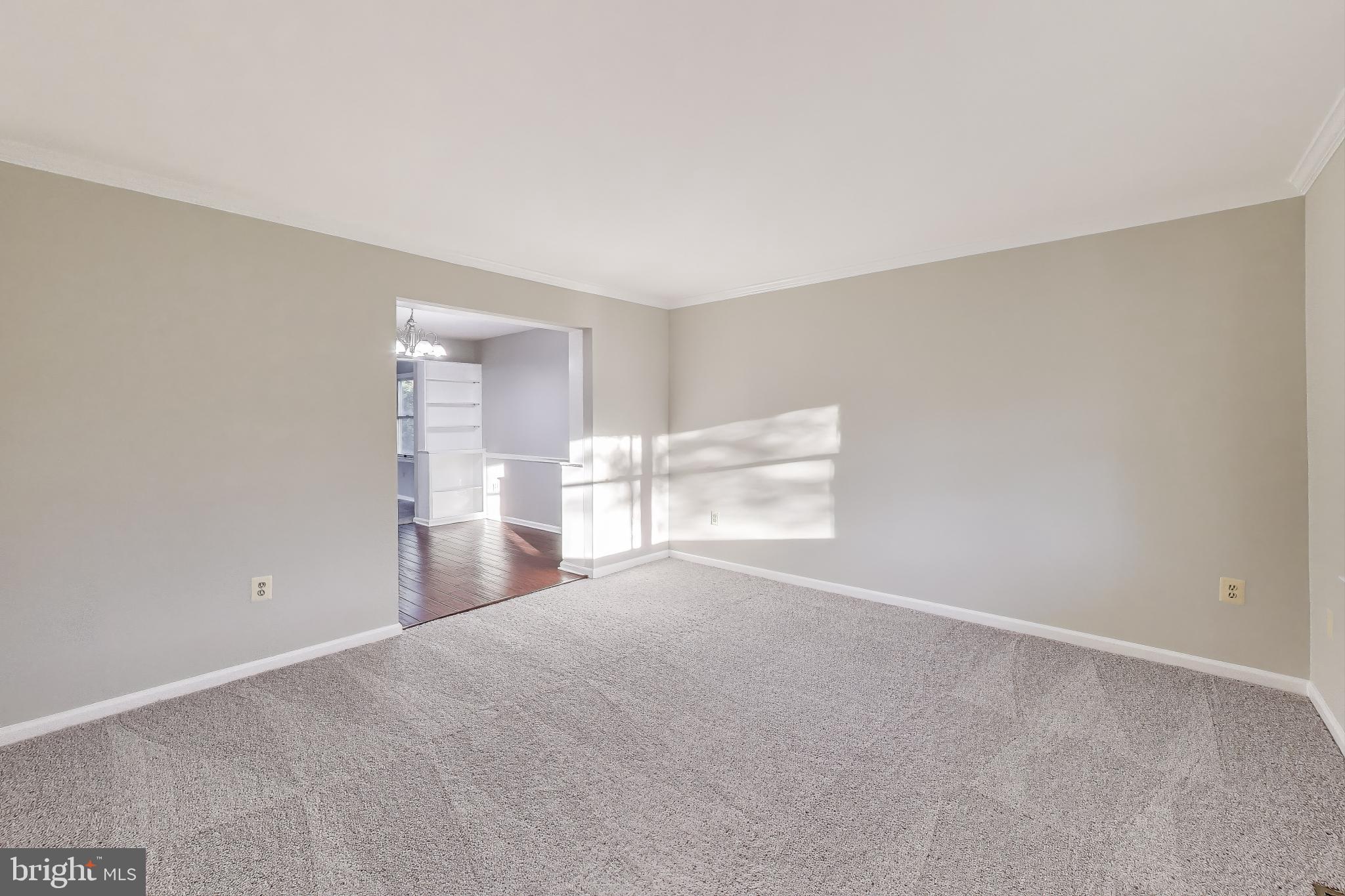 WEST LINDEN HILLS - Residential