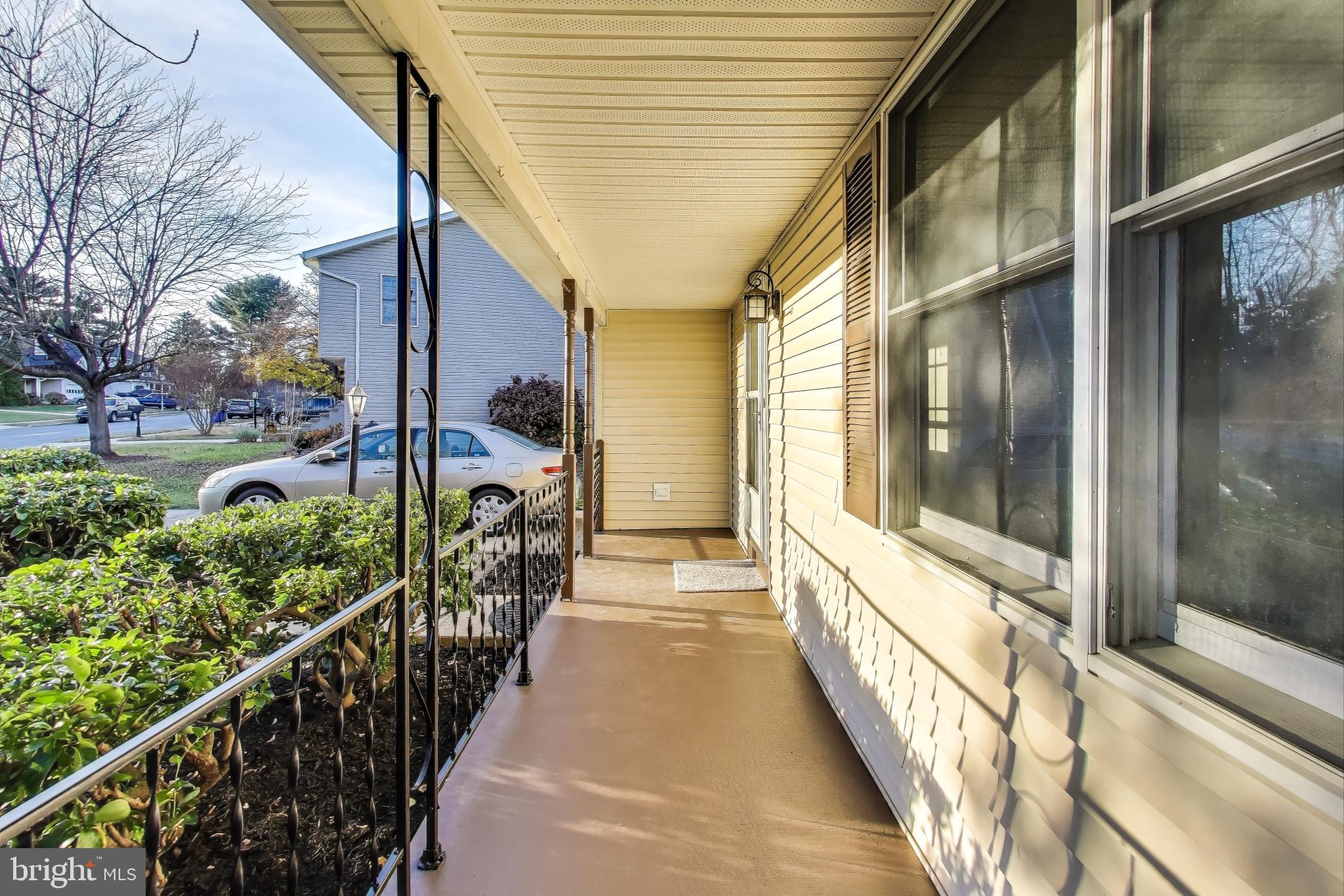 WEST LINDEN HILLS - Residential