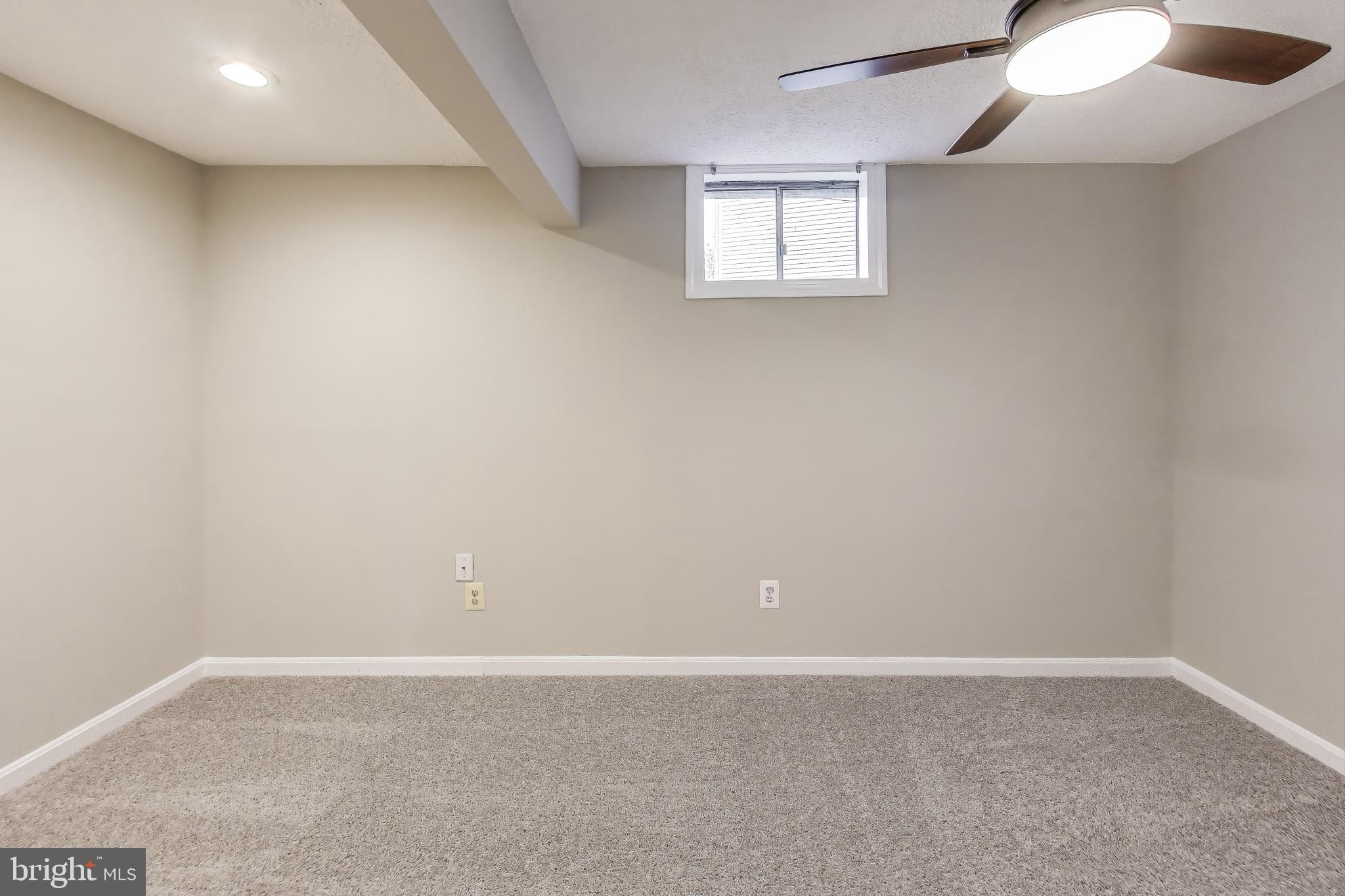 WEST LINDEN HILLS - Residential