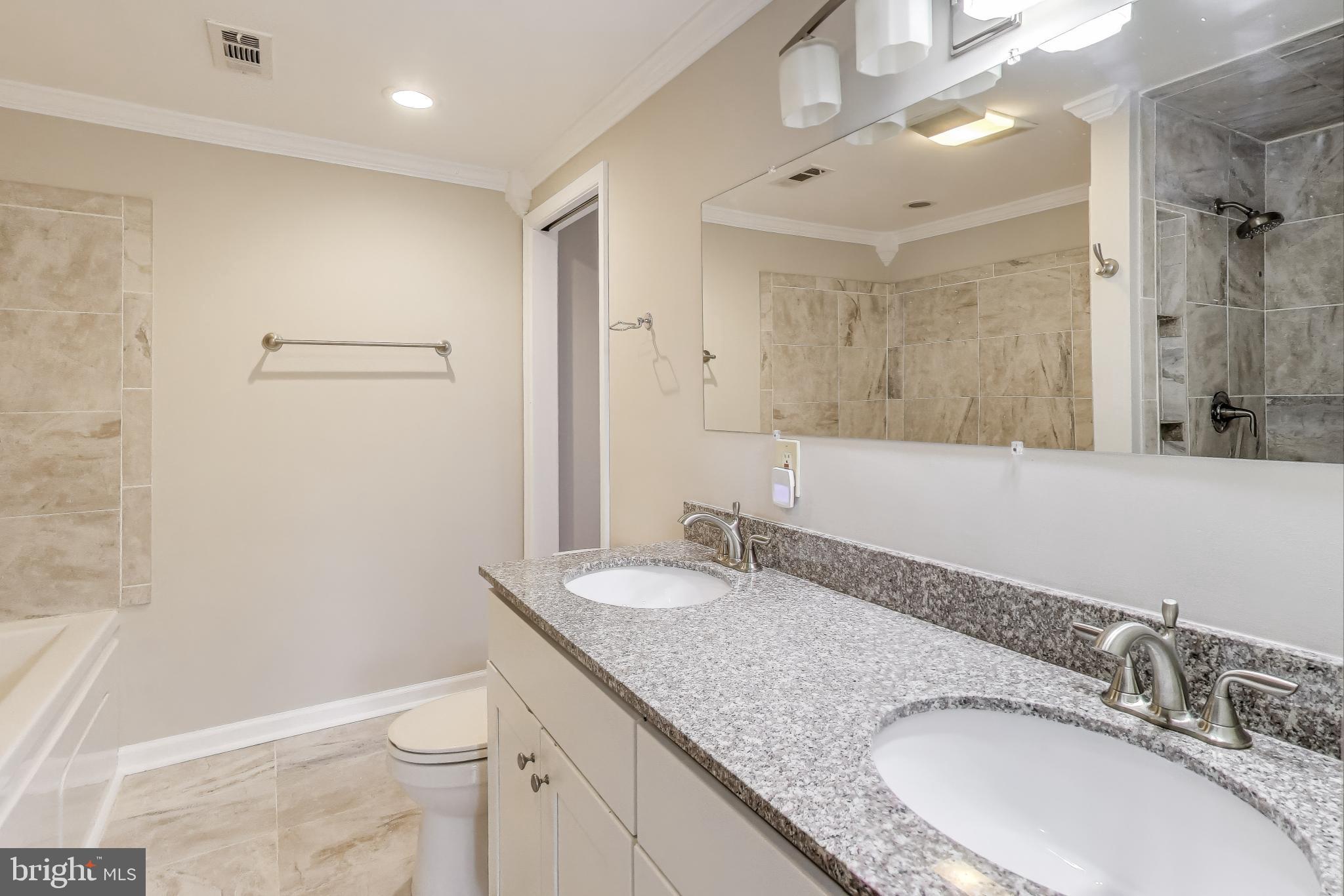 WEST LINDEN HILLS - Residential