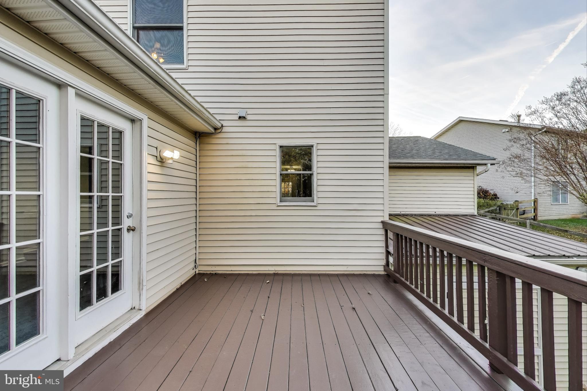 WEST LINDEN HILLS - Residential