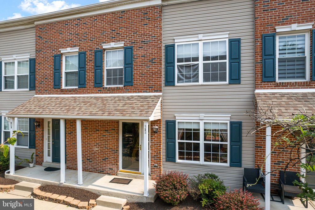 Photo of 812 Purple Martin Court #202, WARRINGTON, PA 18976 (MLS # PABU2107398)