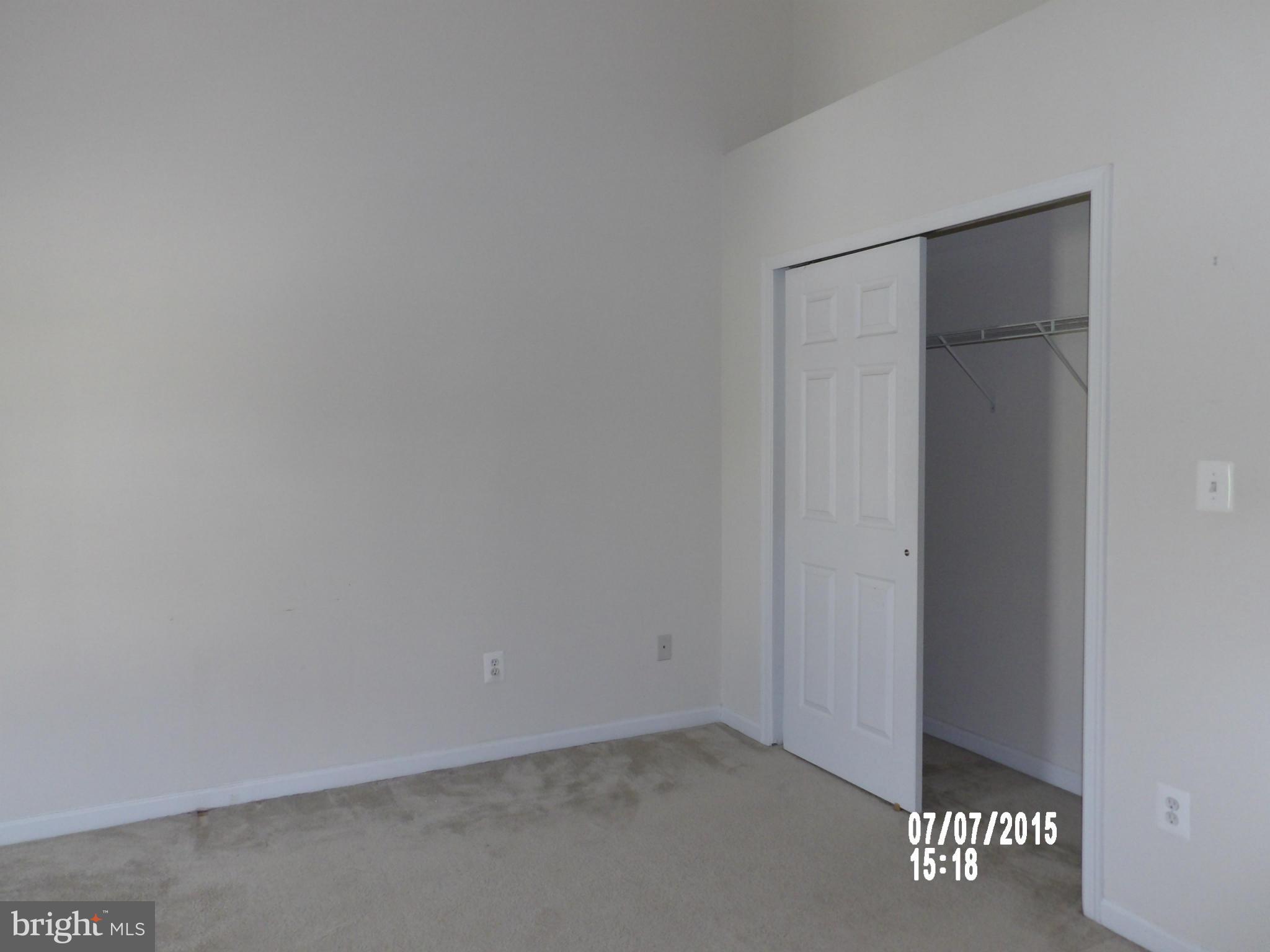 AMBERLEA AT SOUTH RIDING - Residential Lease