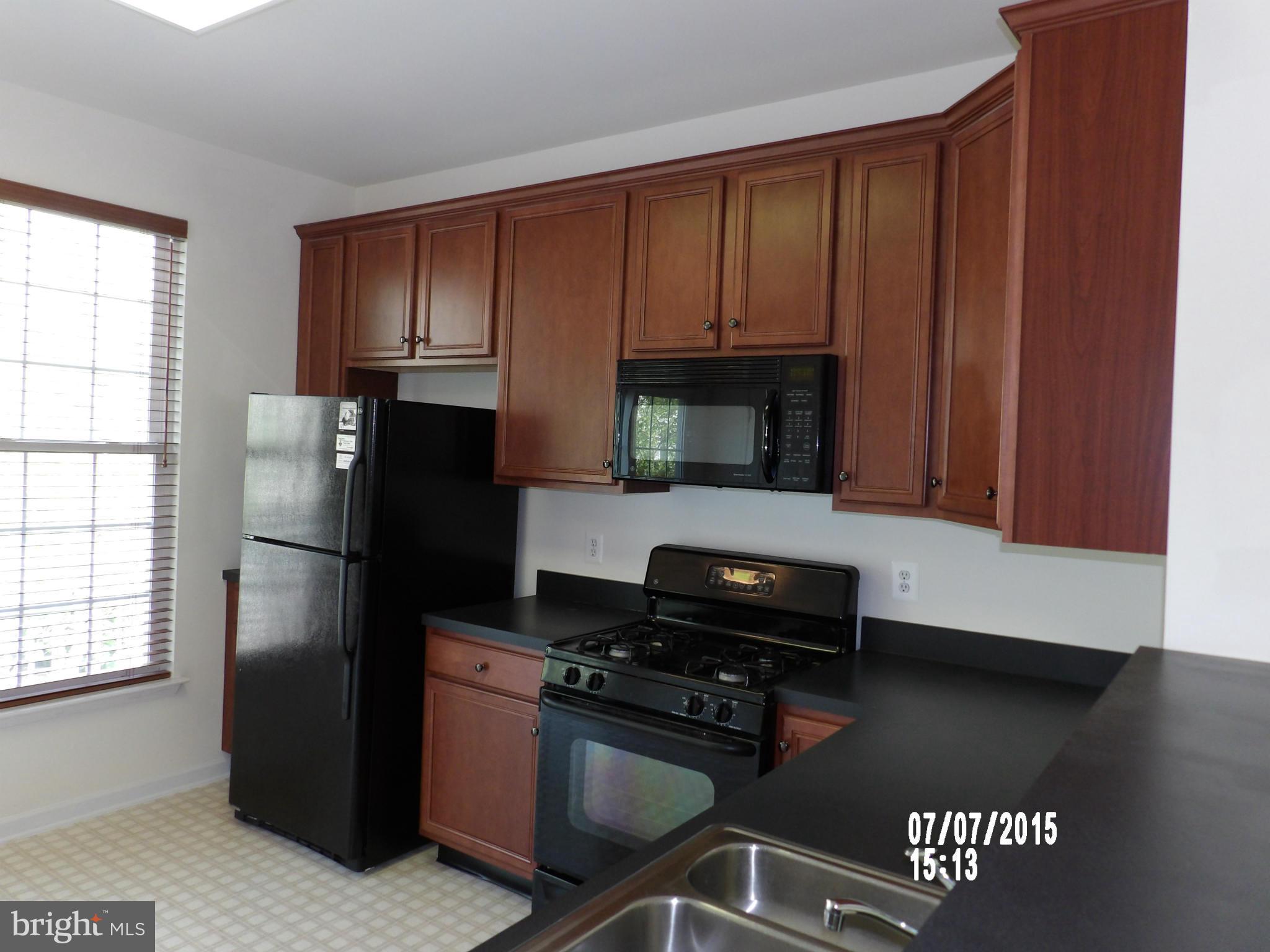 AMBERLEA AT SOUTH RIDING - Residential Lease