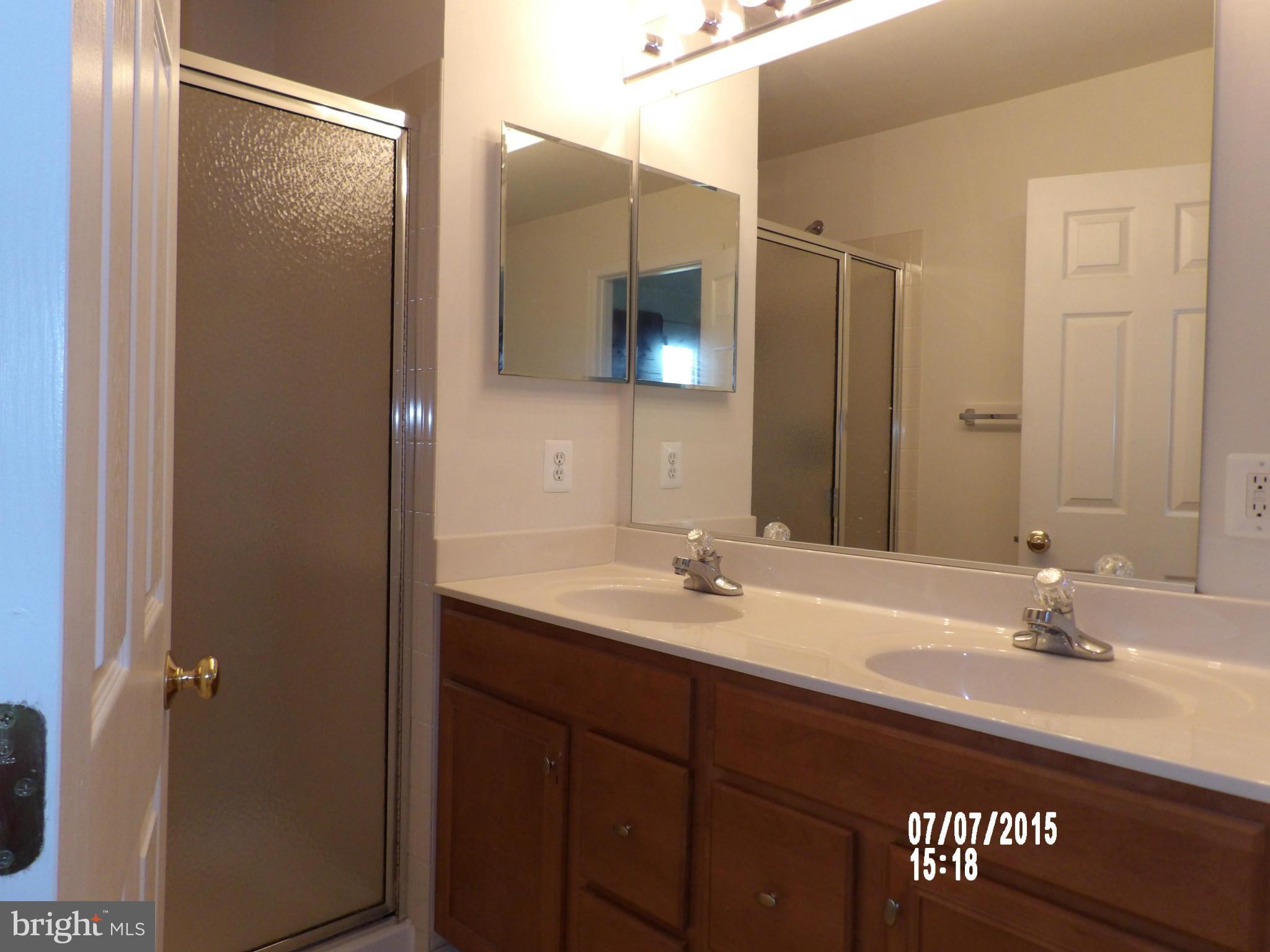 AMBERLEA AT SOUTH RIDING - Residential Lease