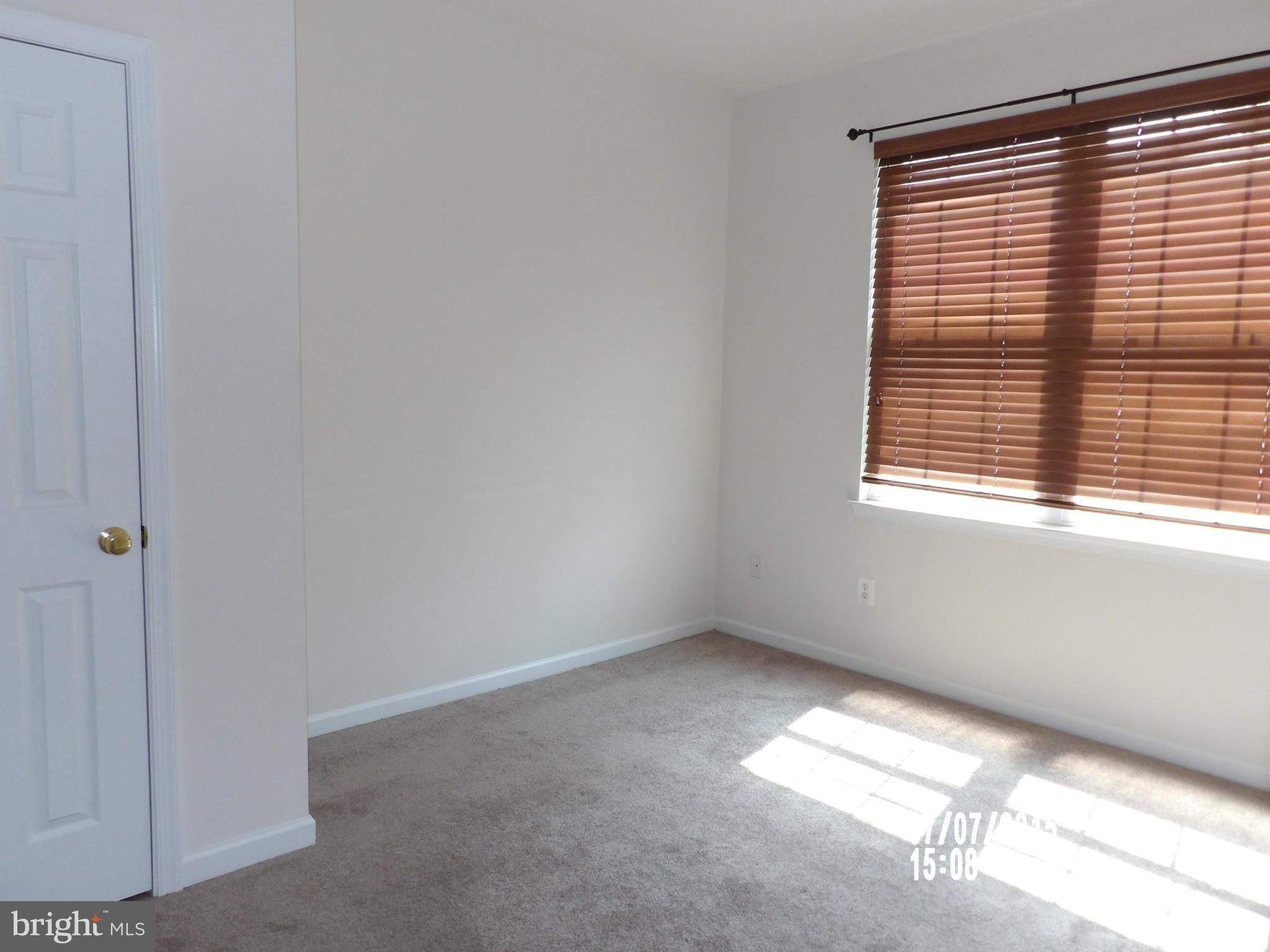 AMBERLEA AT SOUTH RIDING - Residential Lease