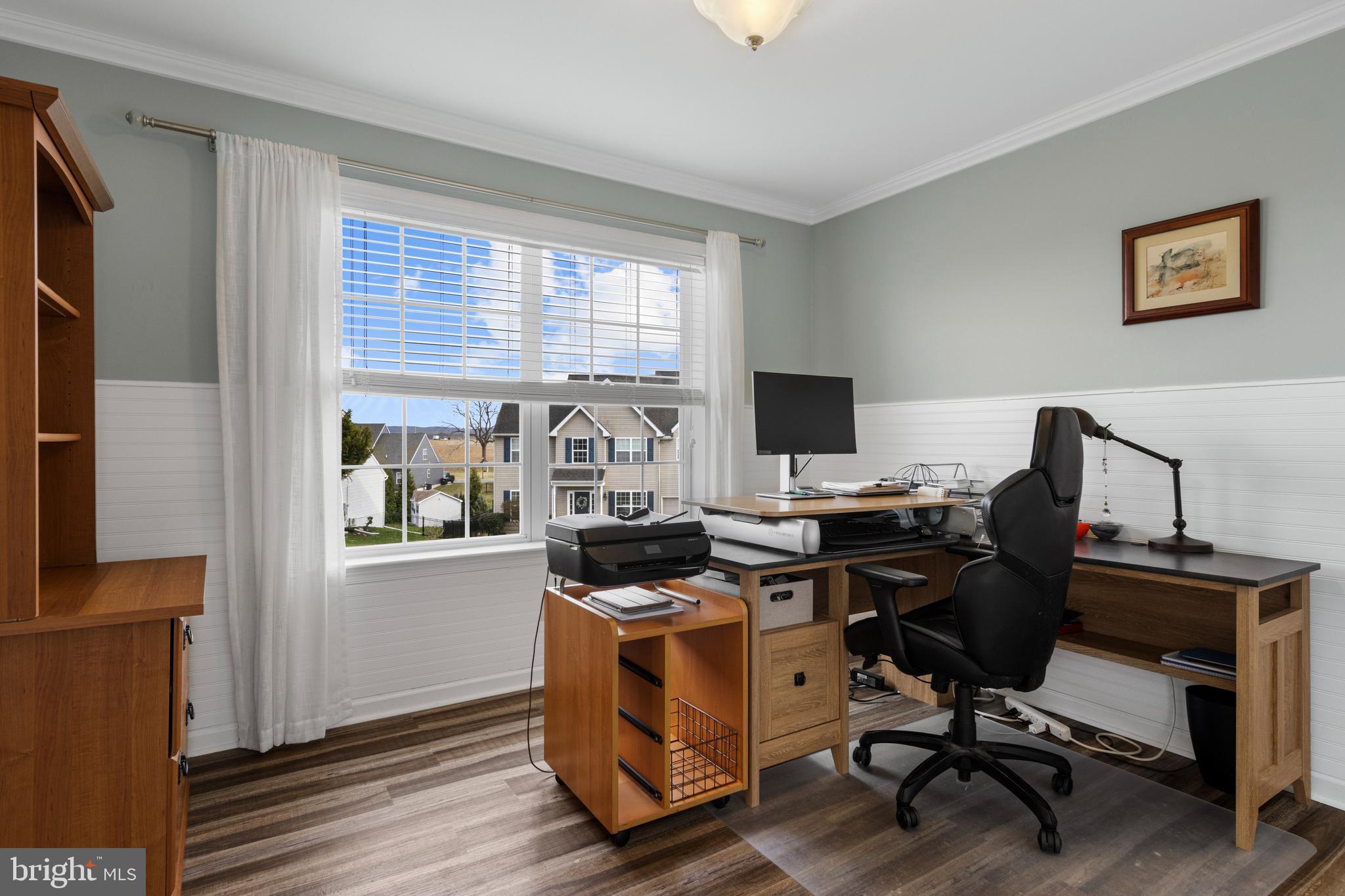 LONDON CROFT - Residential