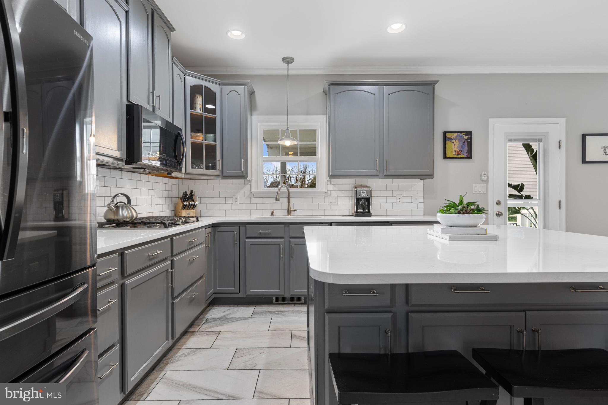 LONDON CROFT - Residential