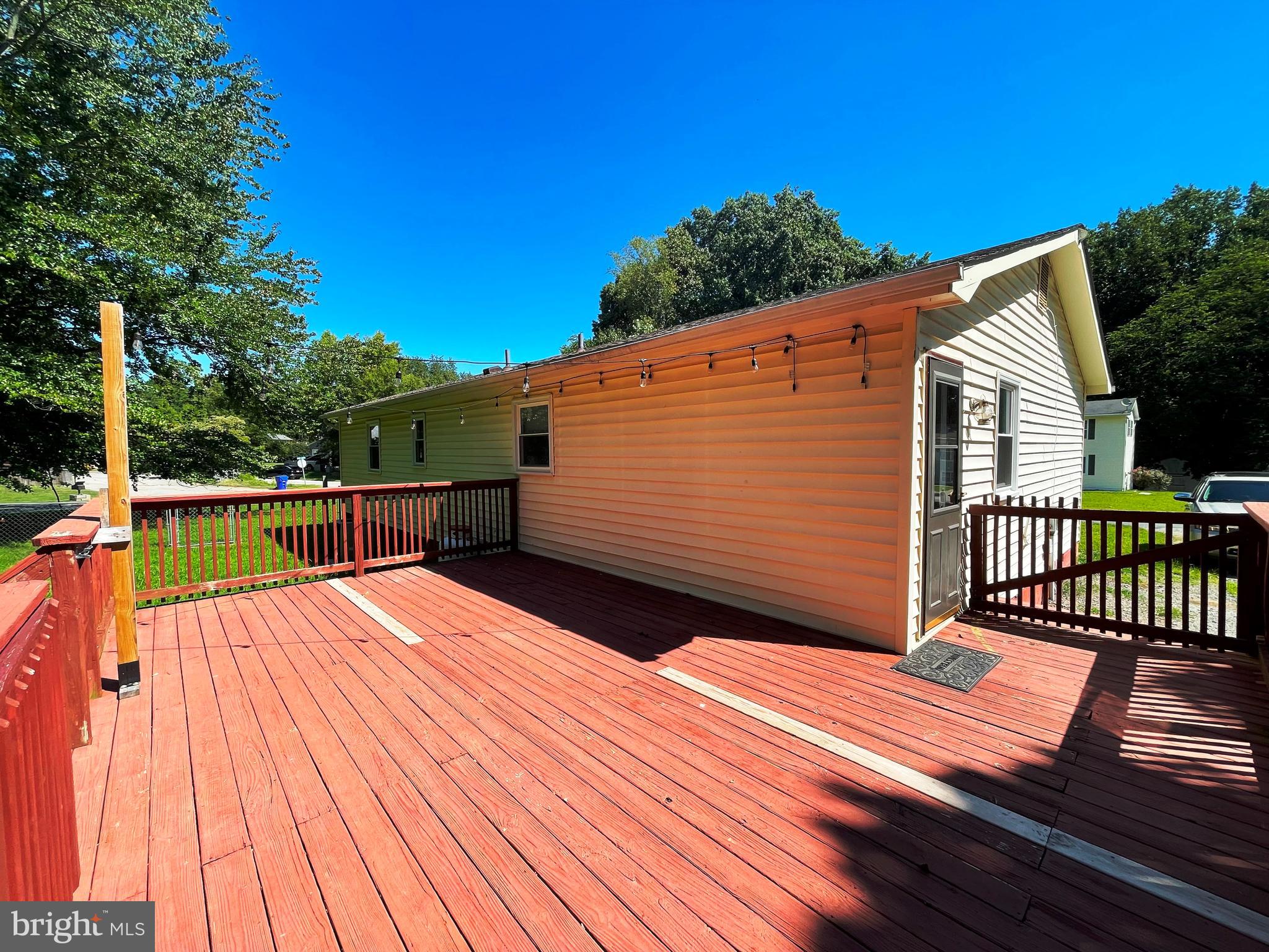 CLIFFTON ON THE POTOMAC - Residential Lease