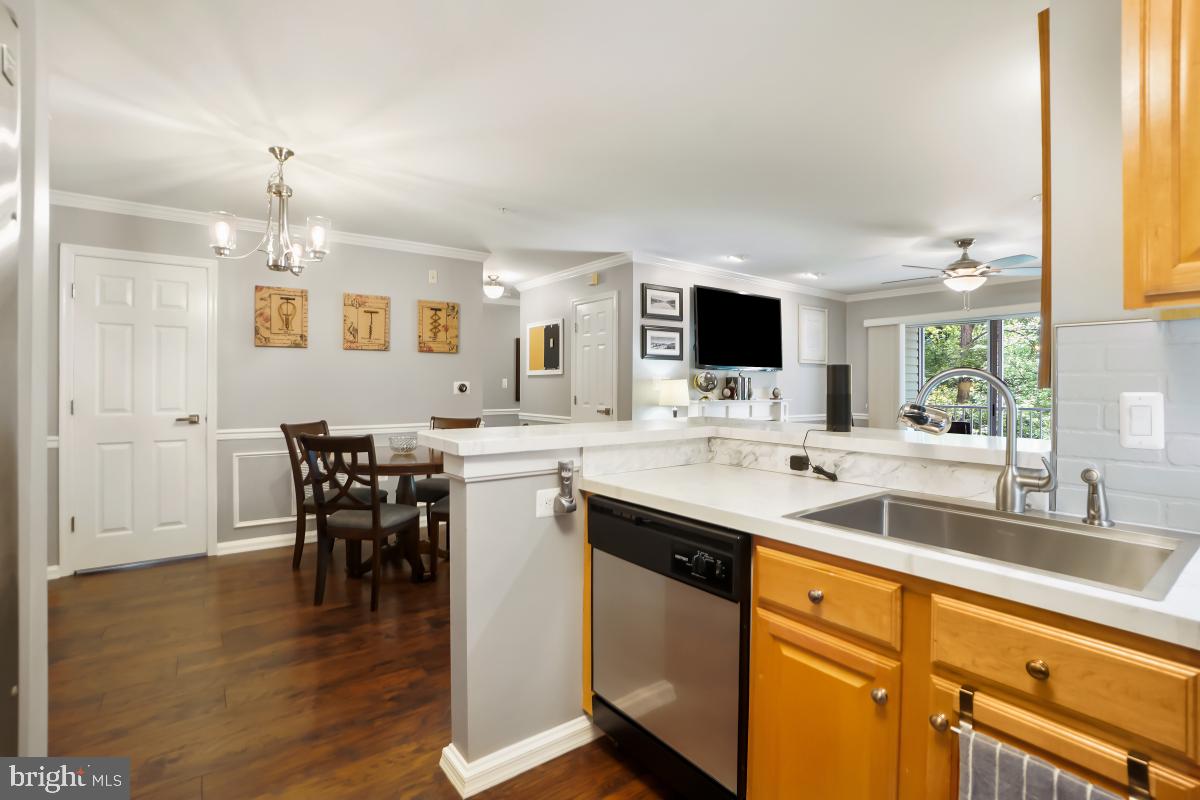 AMBER RIDGE AT MILESTONE - Residential