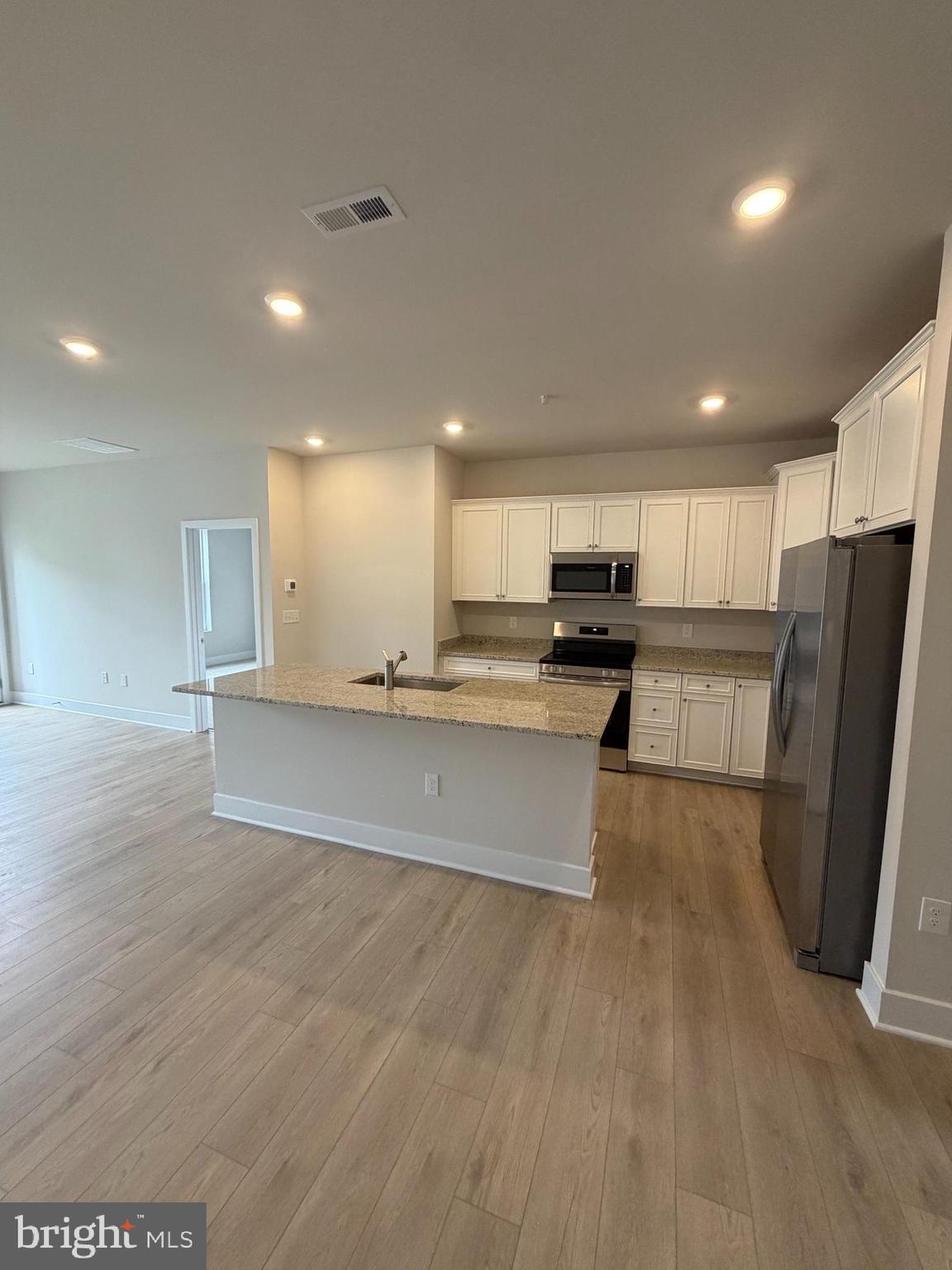 ST CHARLES - Residential