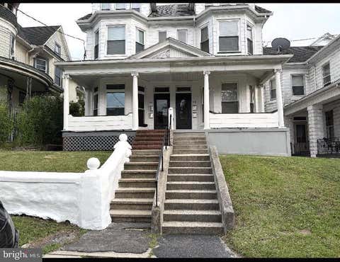 Townhouse For Rent - 448 Broad Street #1<br/> Schuylkill County, TAMAQUA, PA 18252