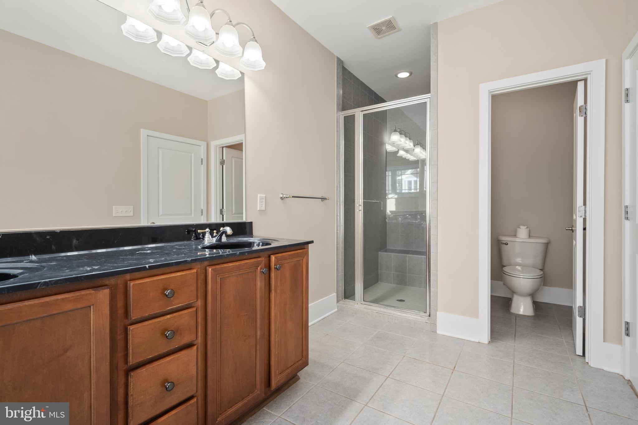 GLEN RIDDLE - Residential