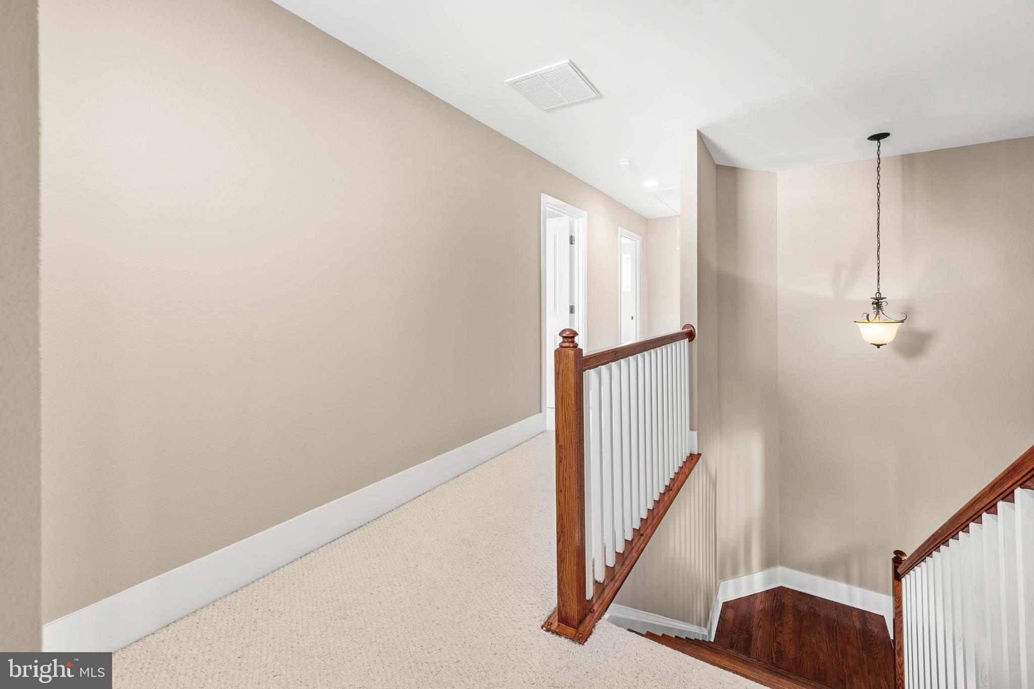 GLEN RIDDLE - Residential