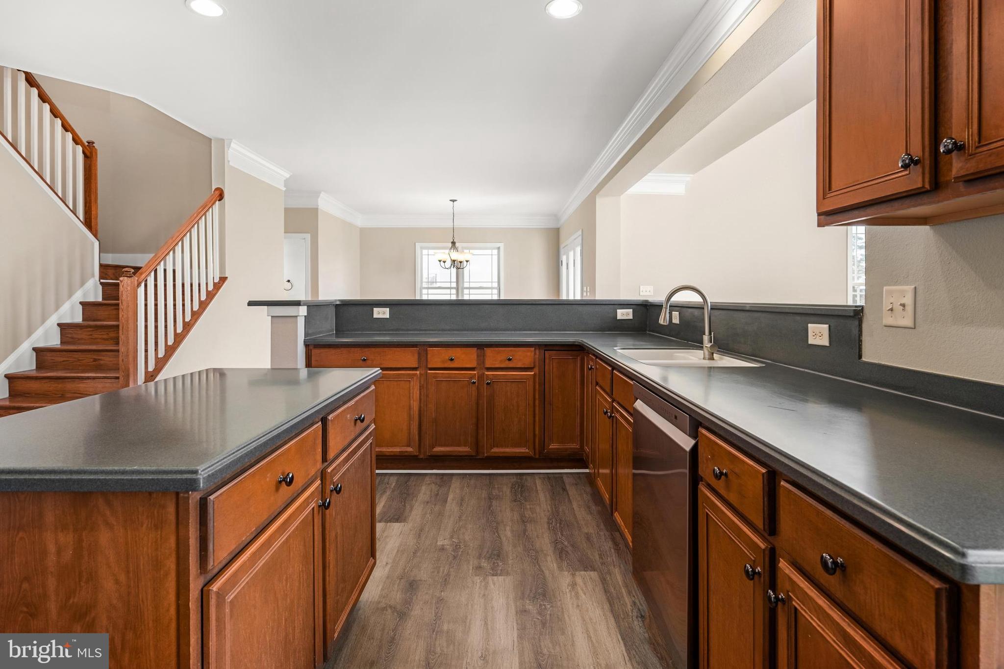 GLEN RIDDLE - Residential