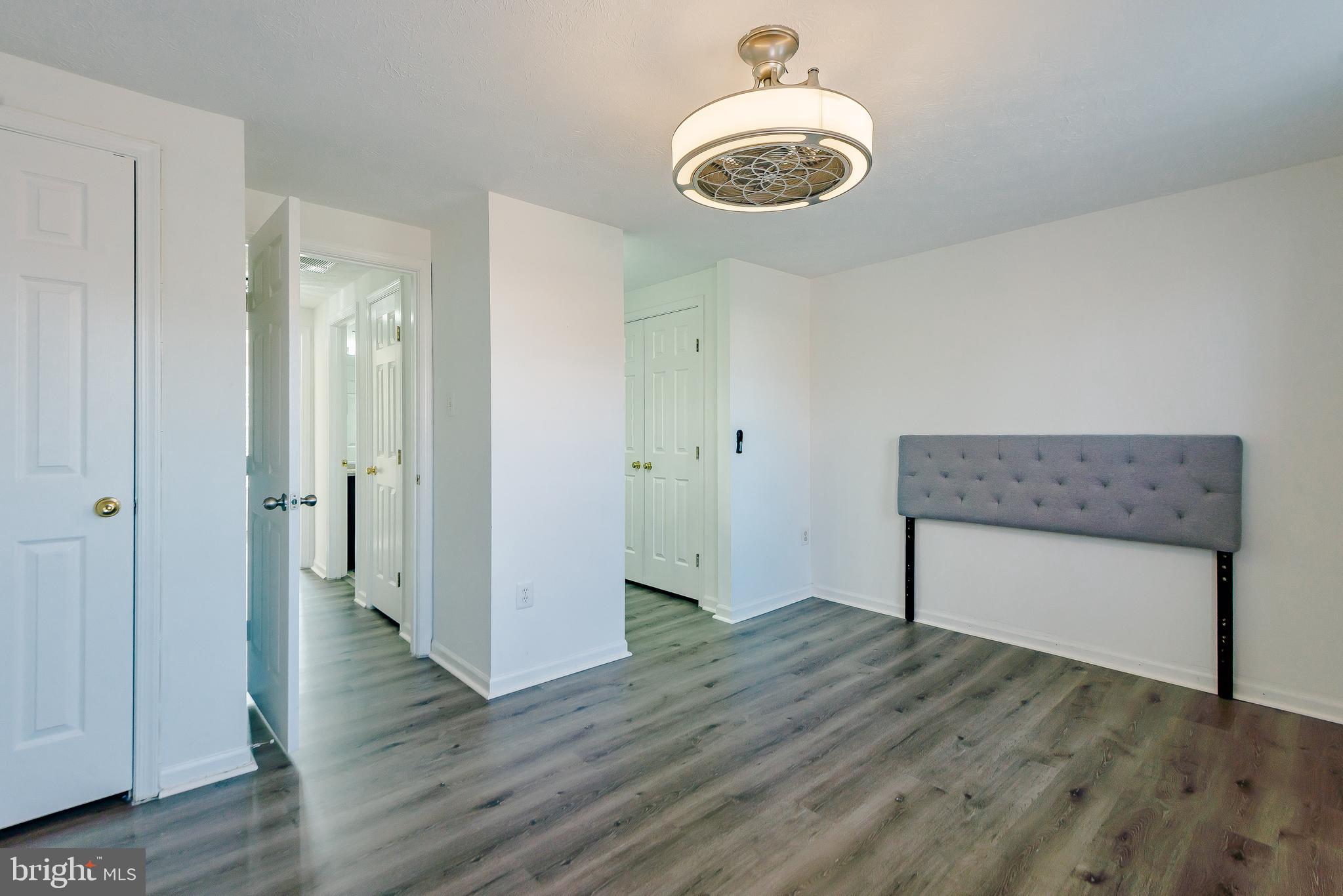 PARKVIEW TRAIL - Residential Lease