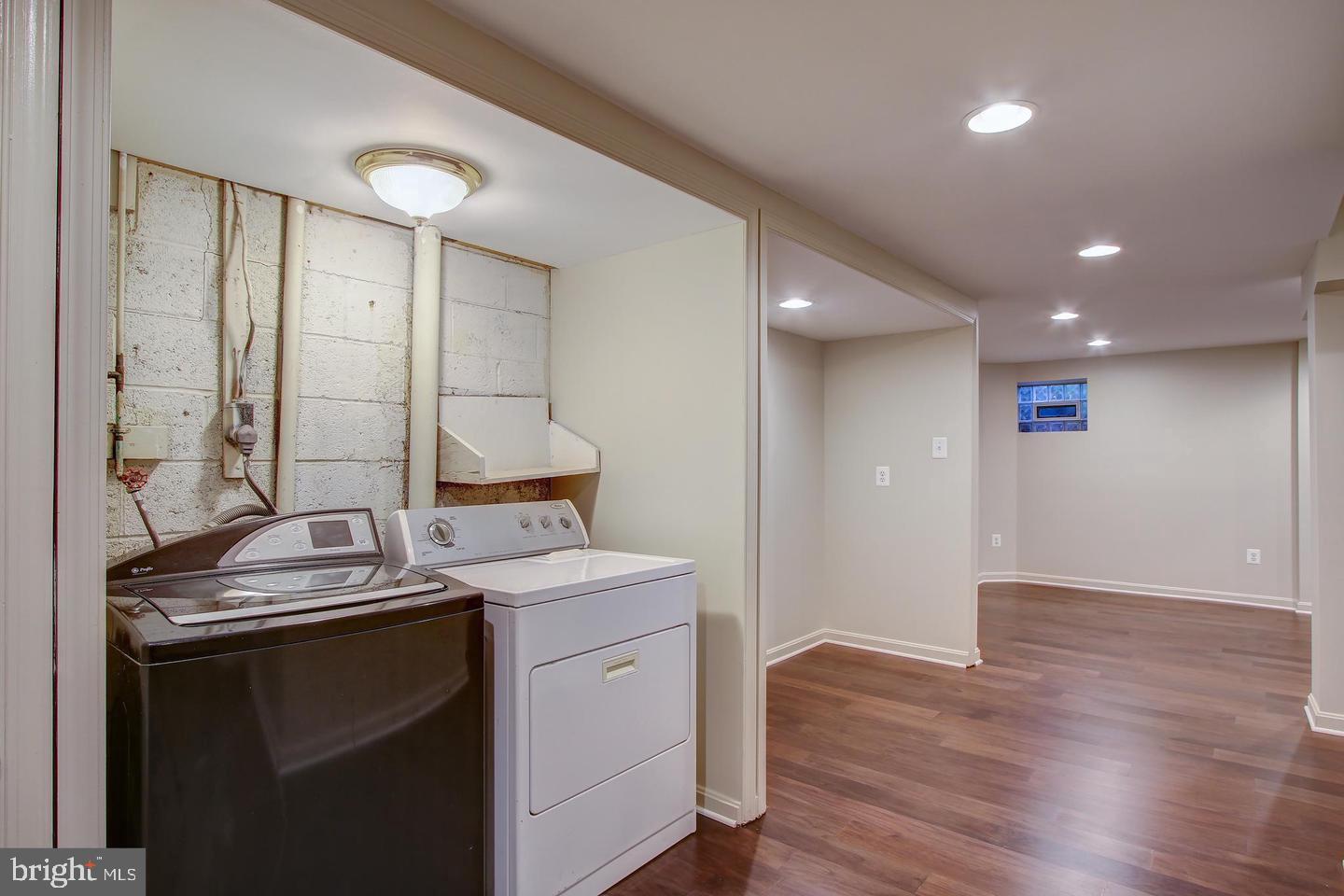 VILLAGE OF HARPERS CHOICE - Residential Lease