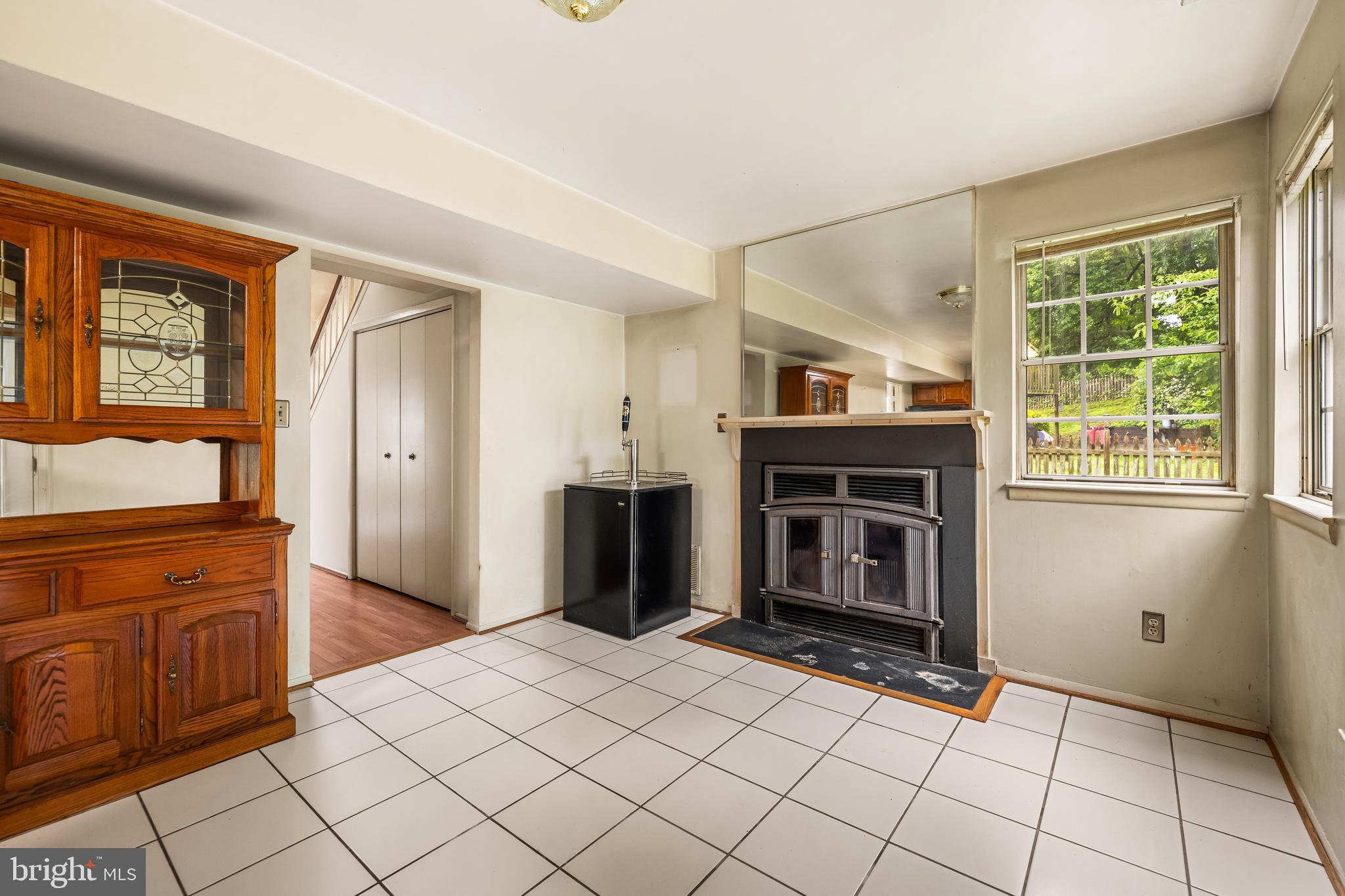 RIVERSIDE - Residential