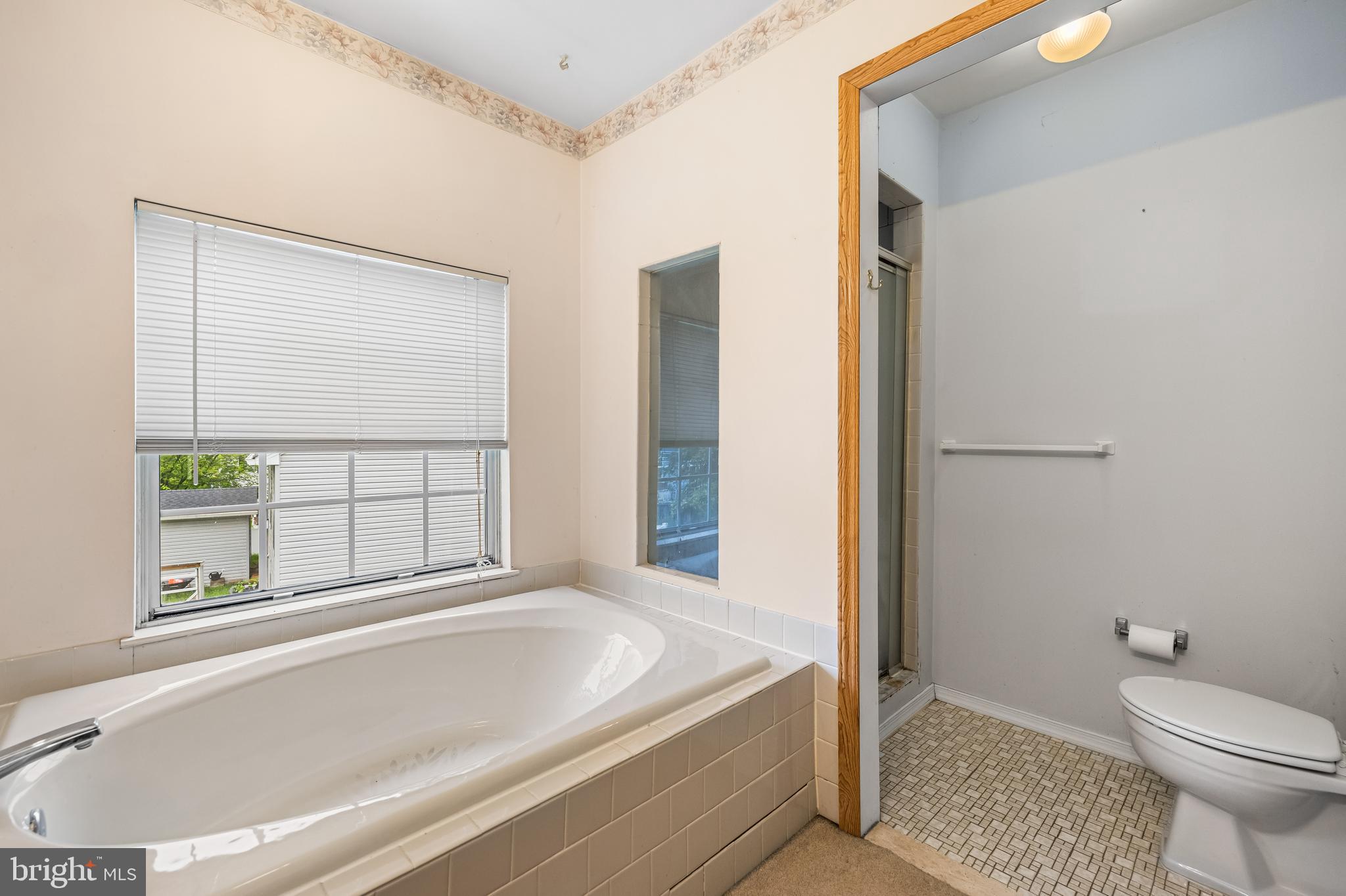 RIVERSIDE - Residential