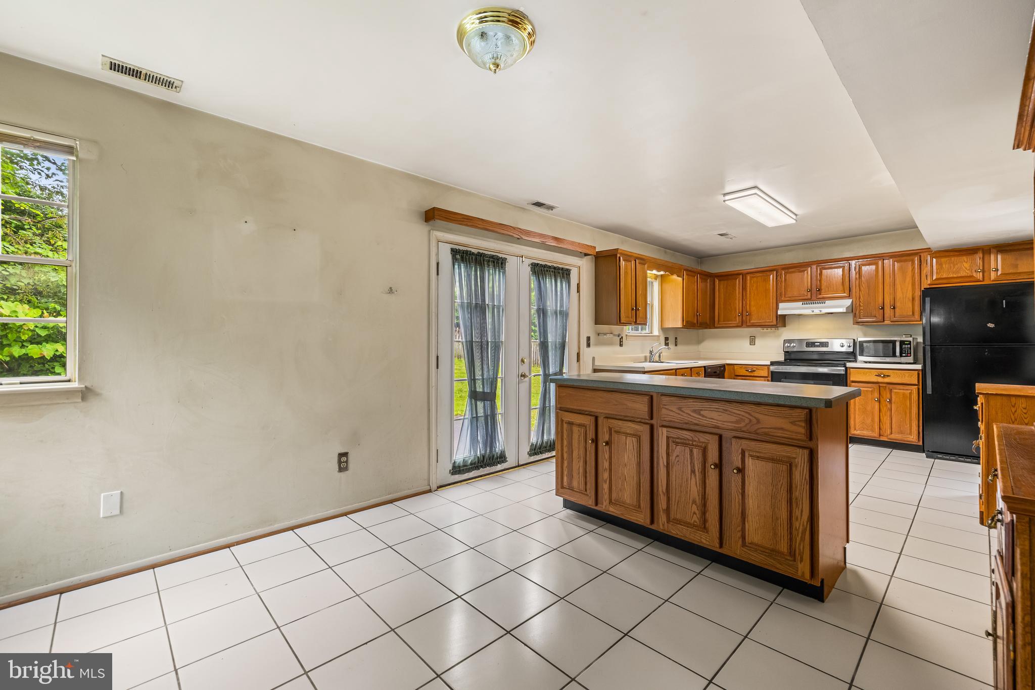 RIVERSIDE - Residential