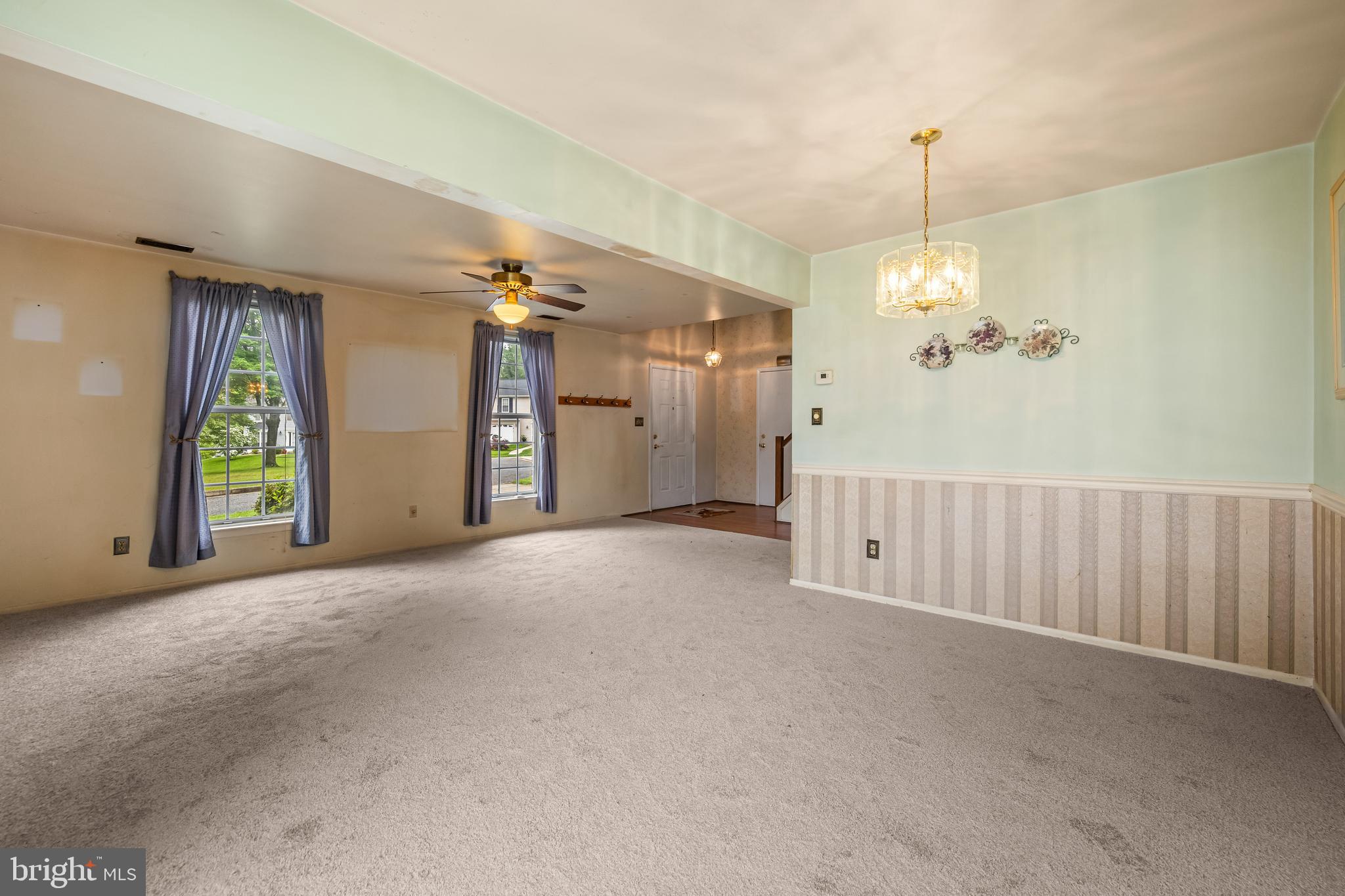 RIVERSIDE - Residential