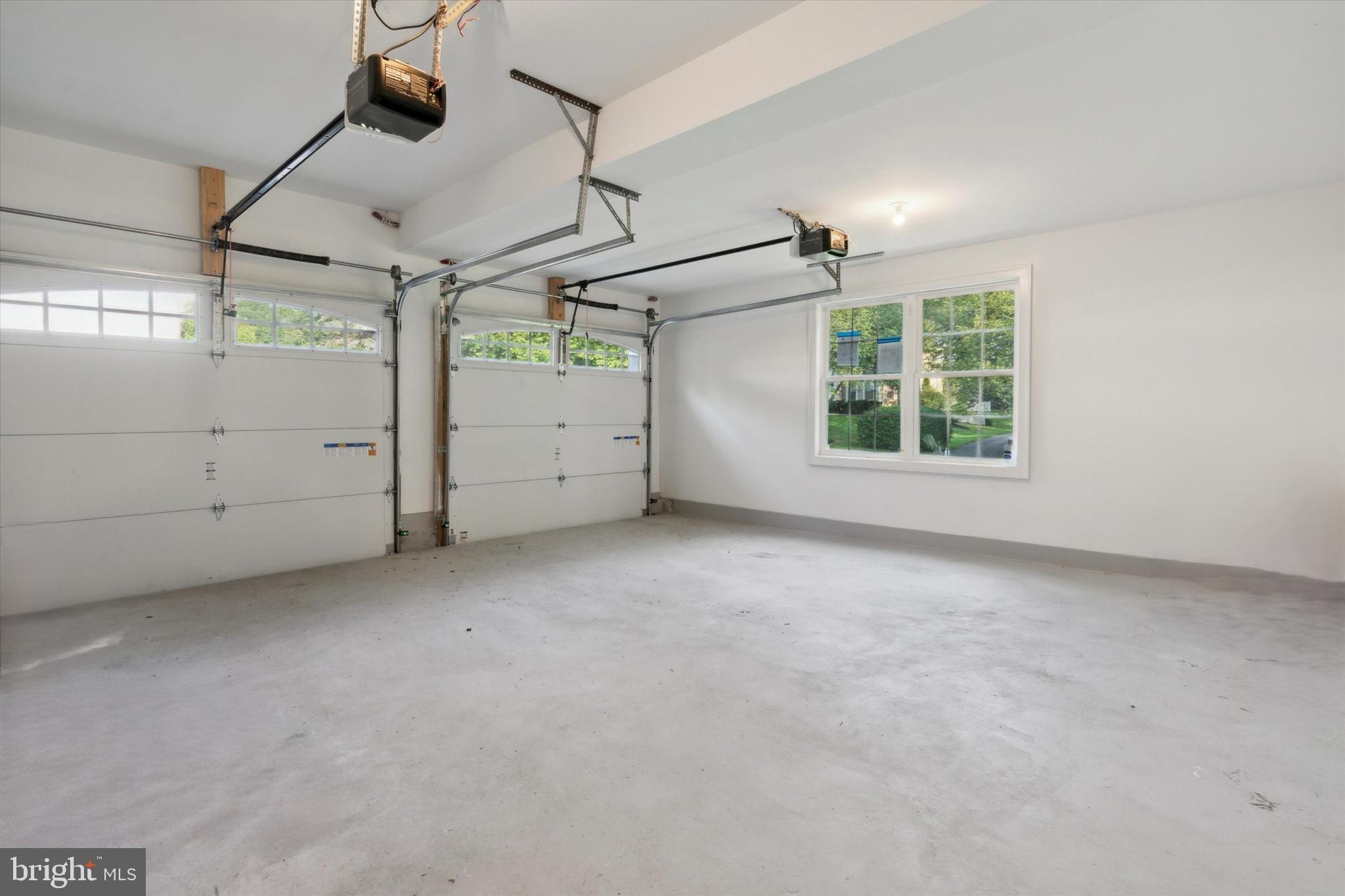 FAIRFIELD AT FARMV - Residential