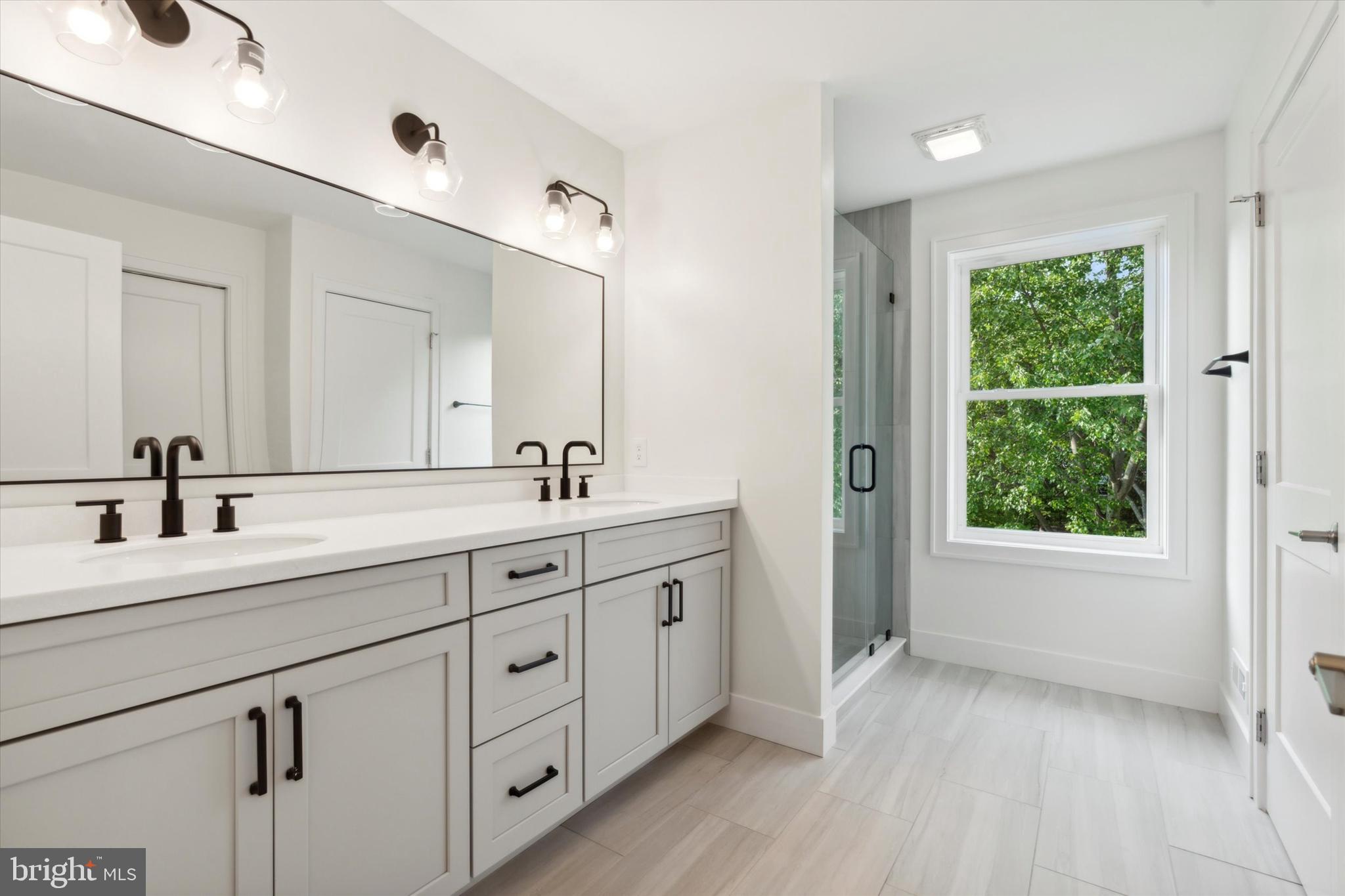 FAIRFIELD AT FARMV - Residential