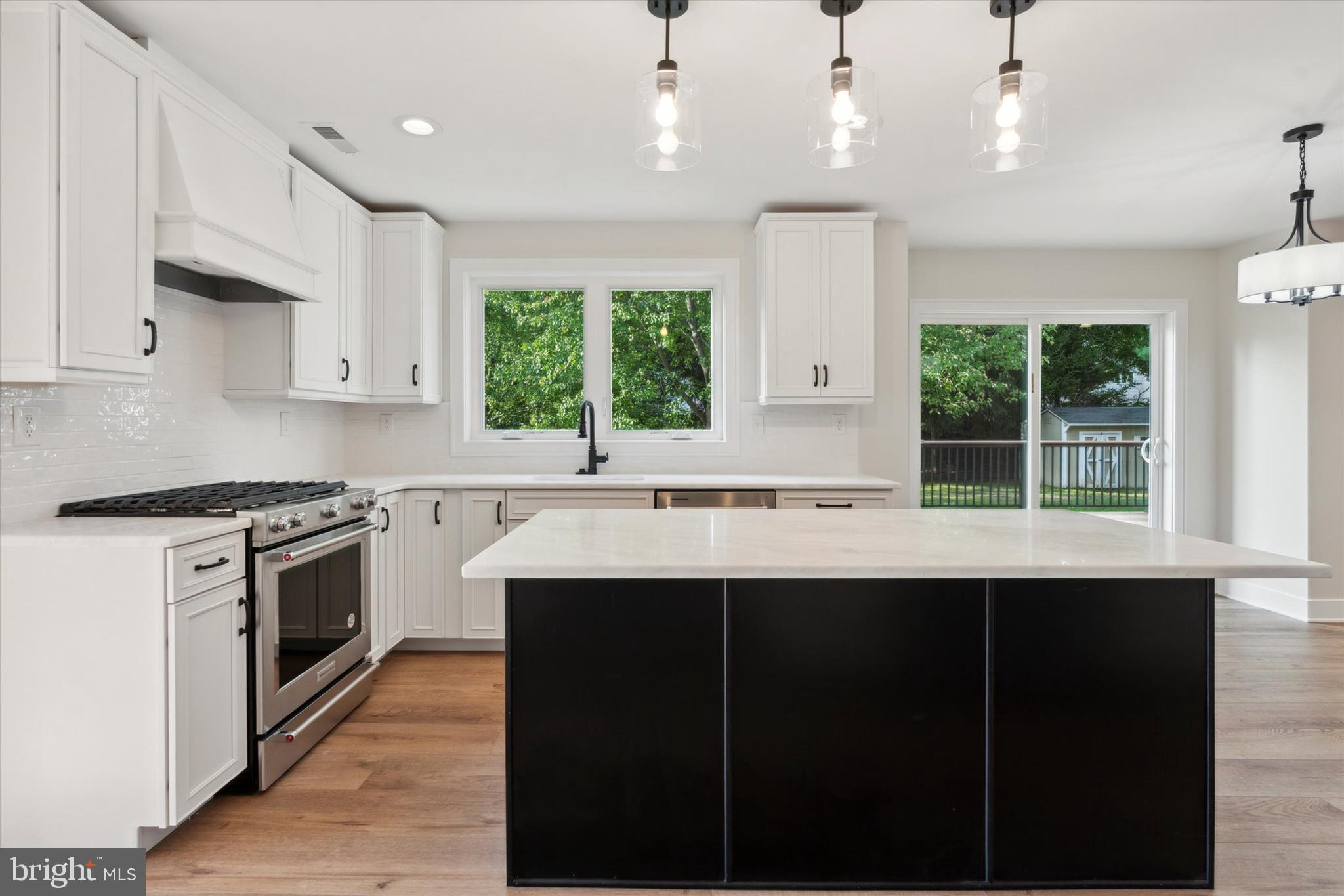 FAIRFIELD AT FARMV - Residential