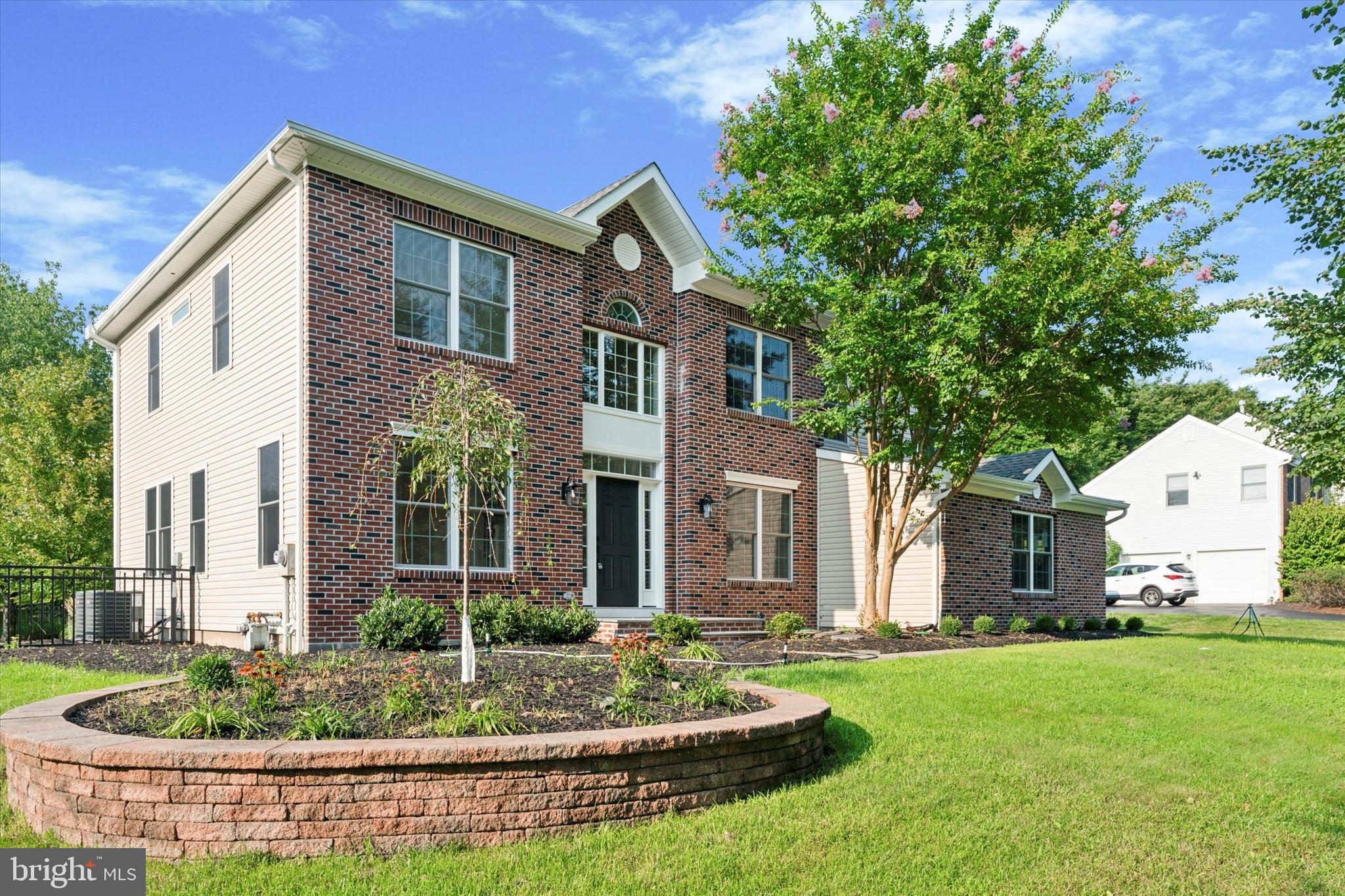 FAIRFIELD AT FARMV - Residential