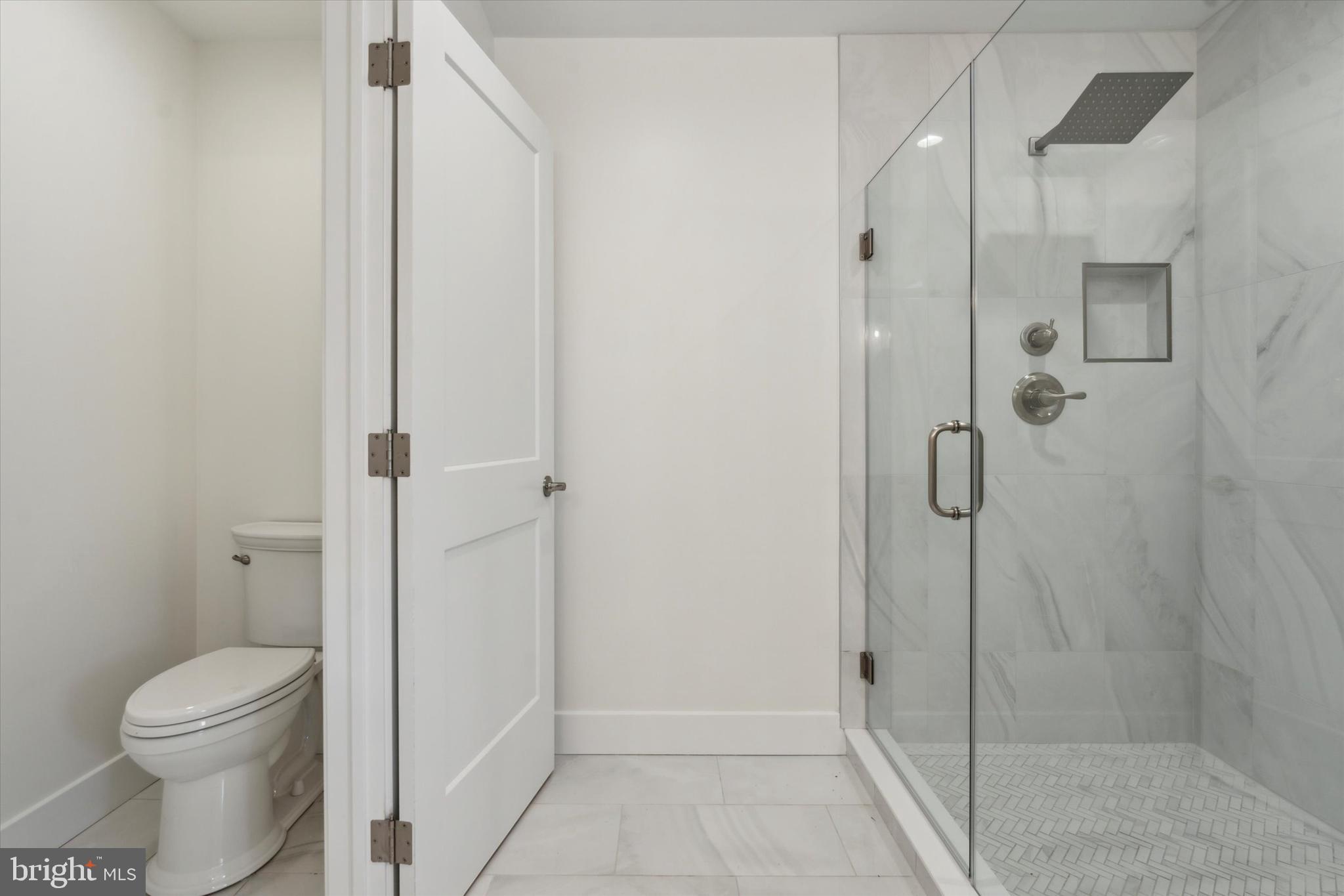 FAIRFIELD AT FARMV - Residential