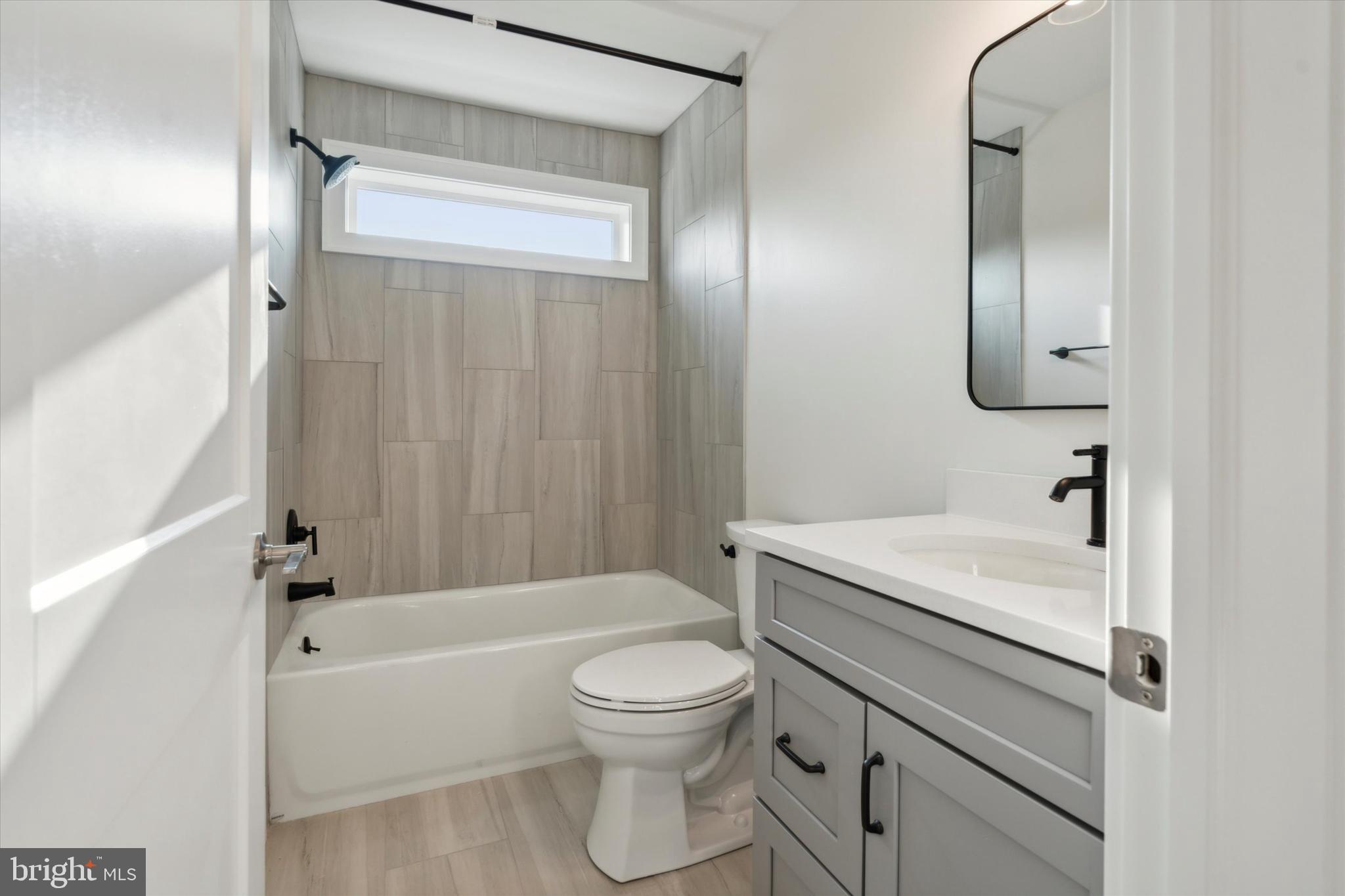 FAIRFIELD AT FARMV - Residential