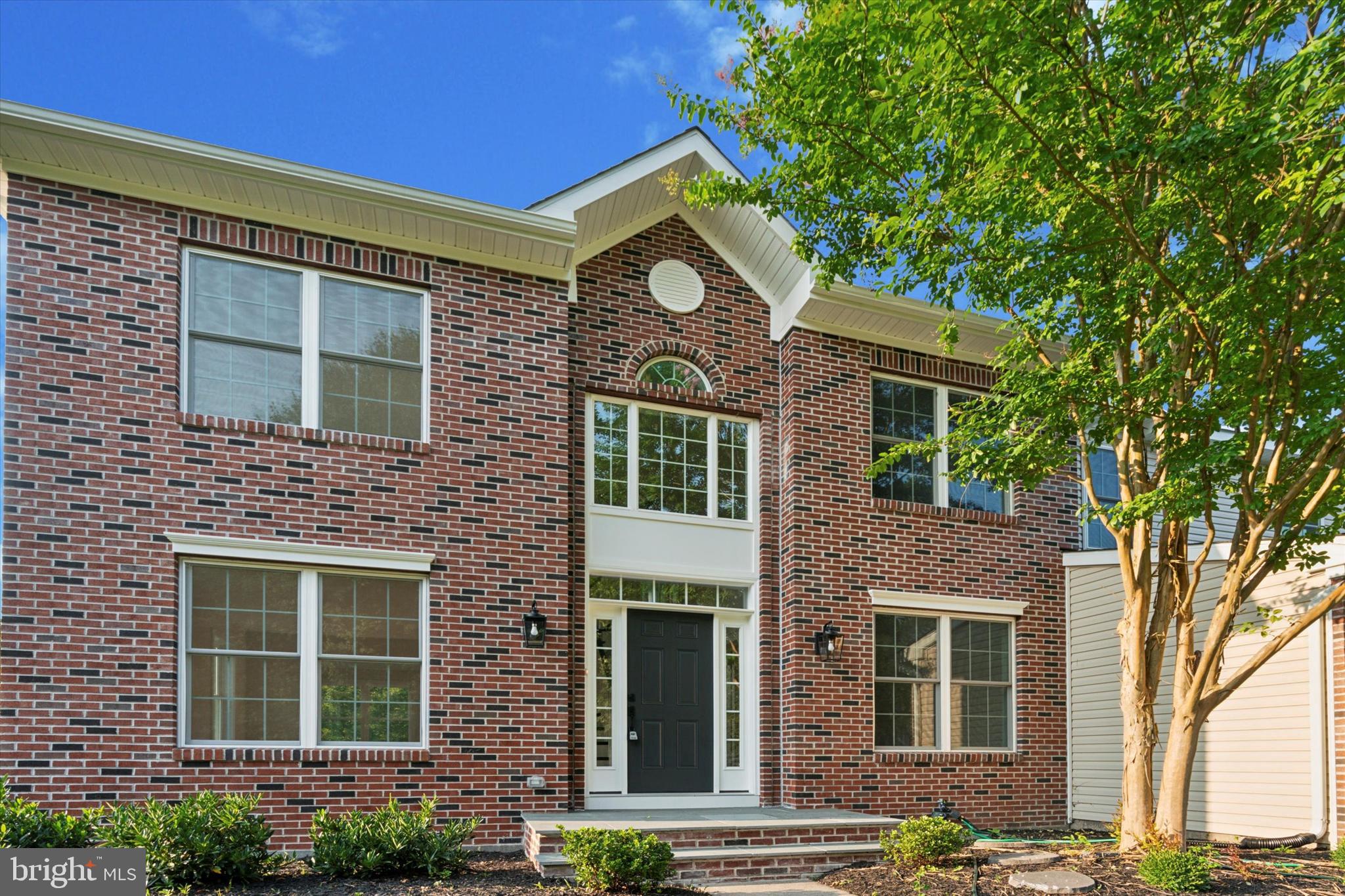 FAIRFIELD AT FARMV - Residential