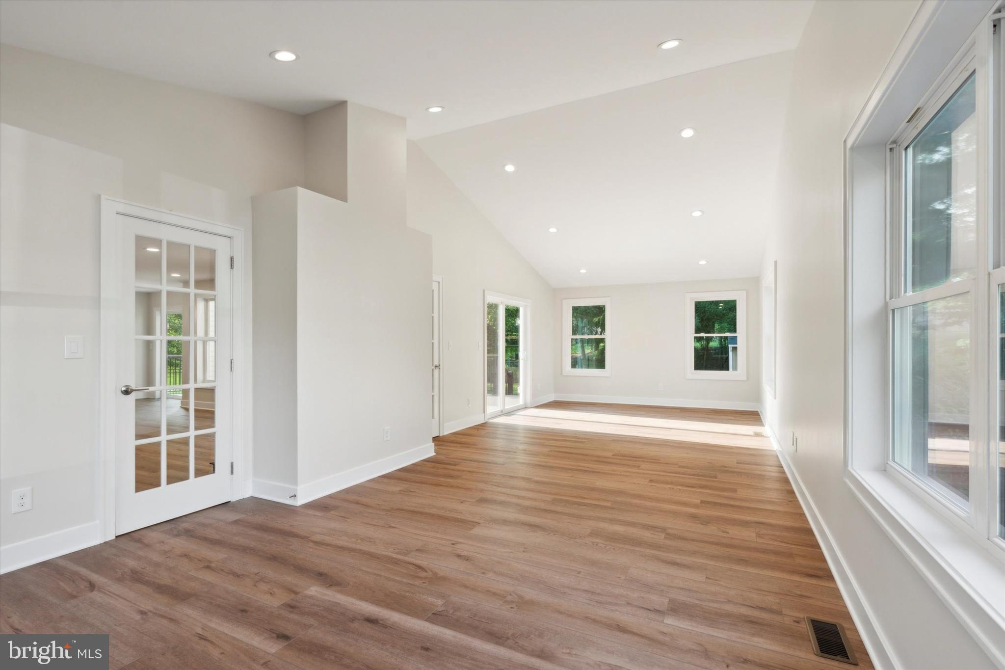 FAIRFIELD AT FARMV - Residential