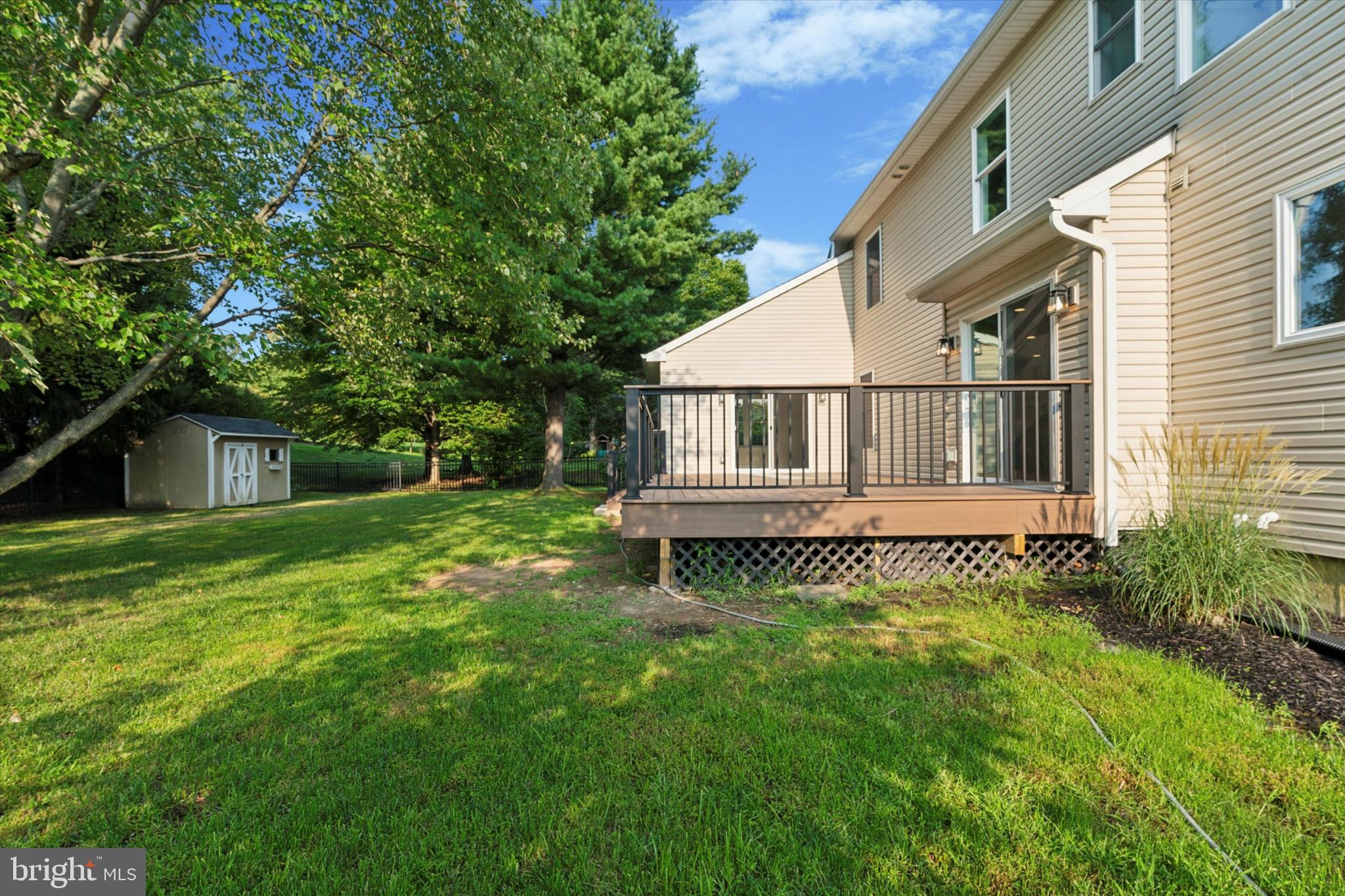 FAIRFIELD AT FARMV - Residential