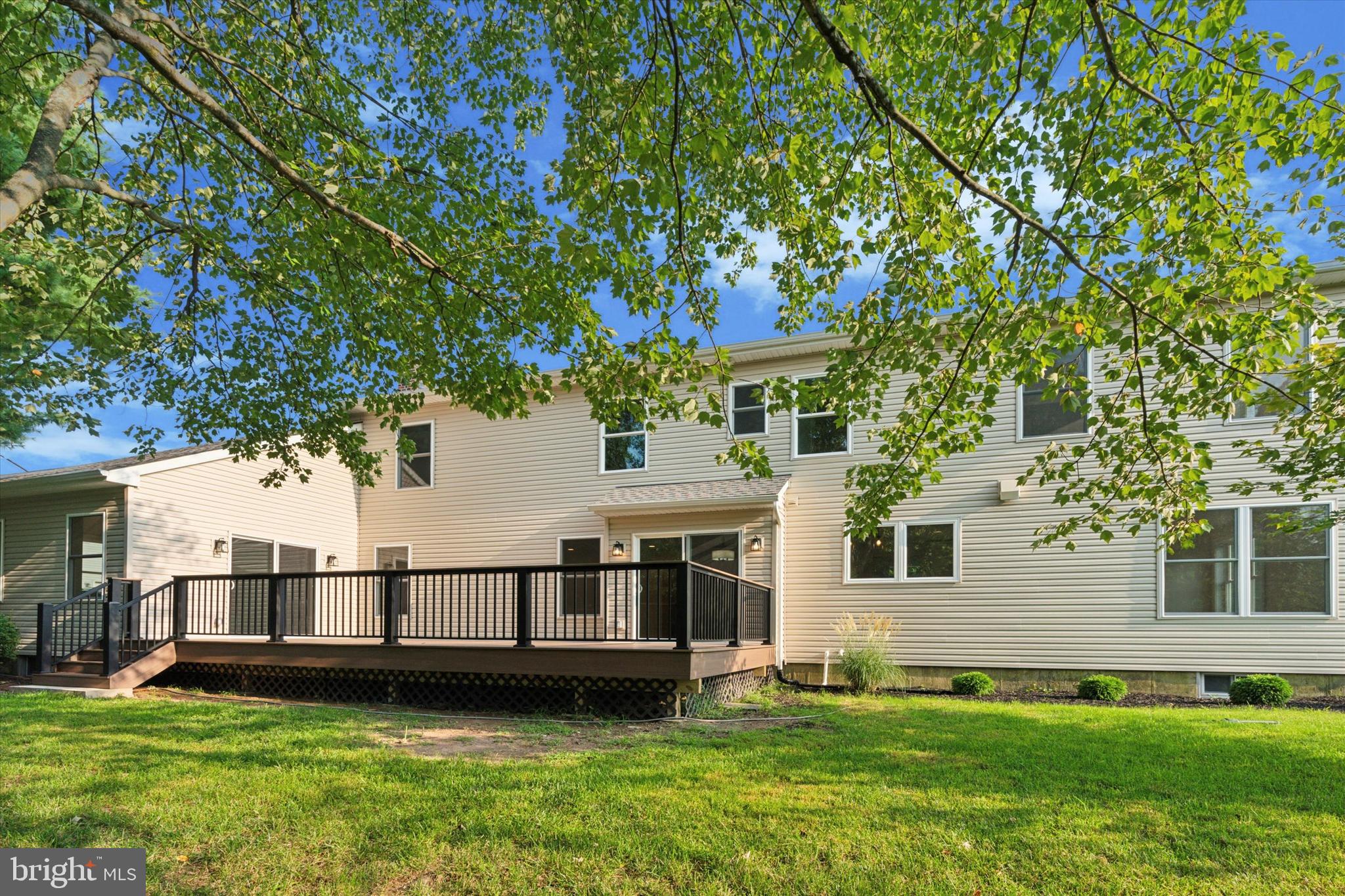 FAIRFIELD AT FARMV - Residential