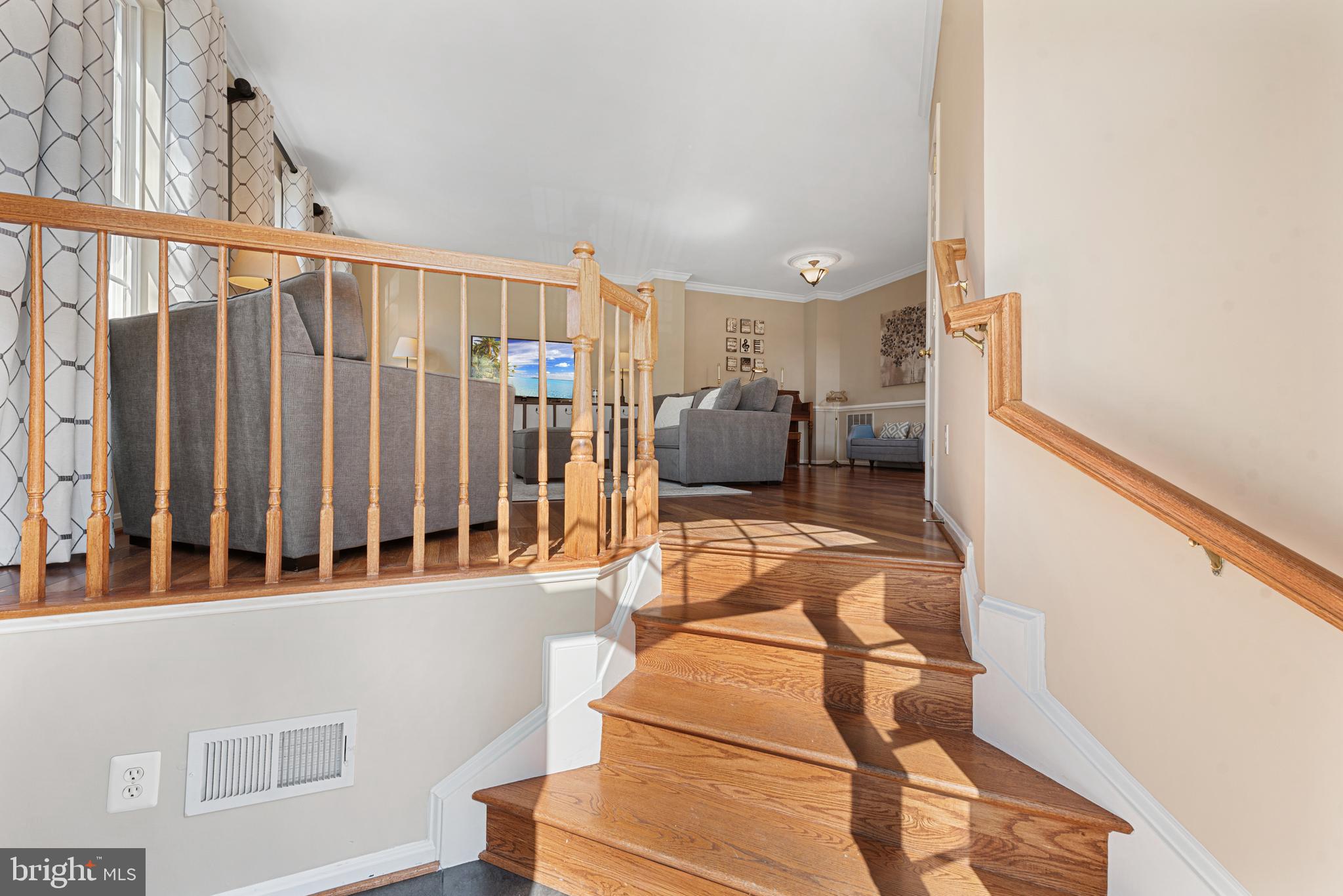 SOUTH RIDING - Residential