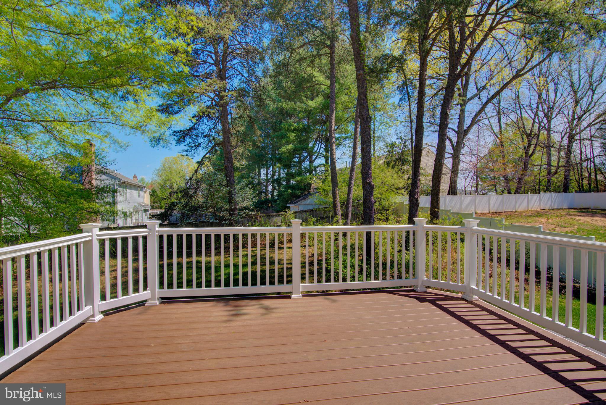 ELM FARM ESTATES - Residential