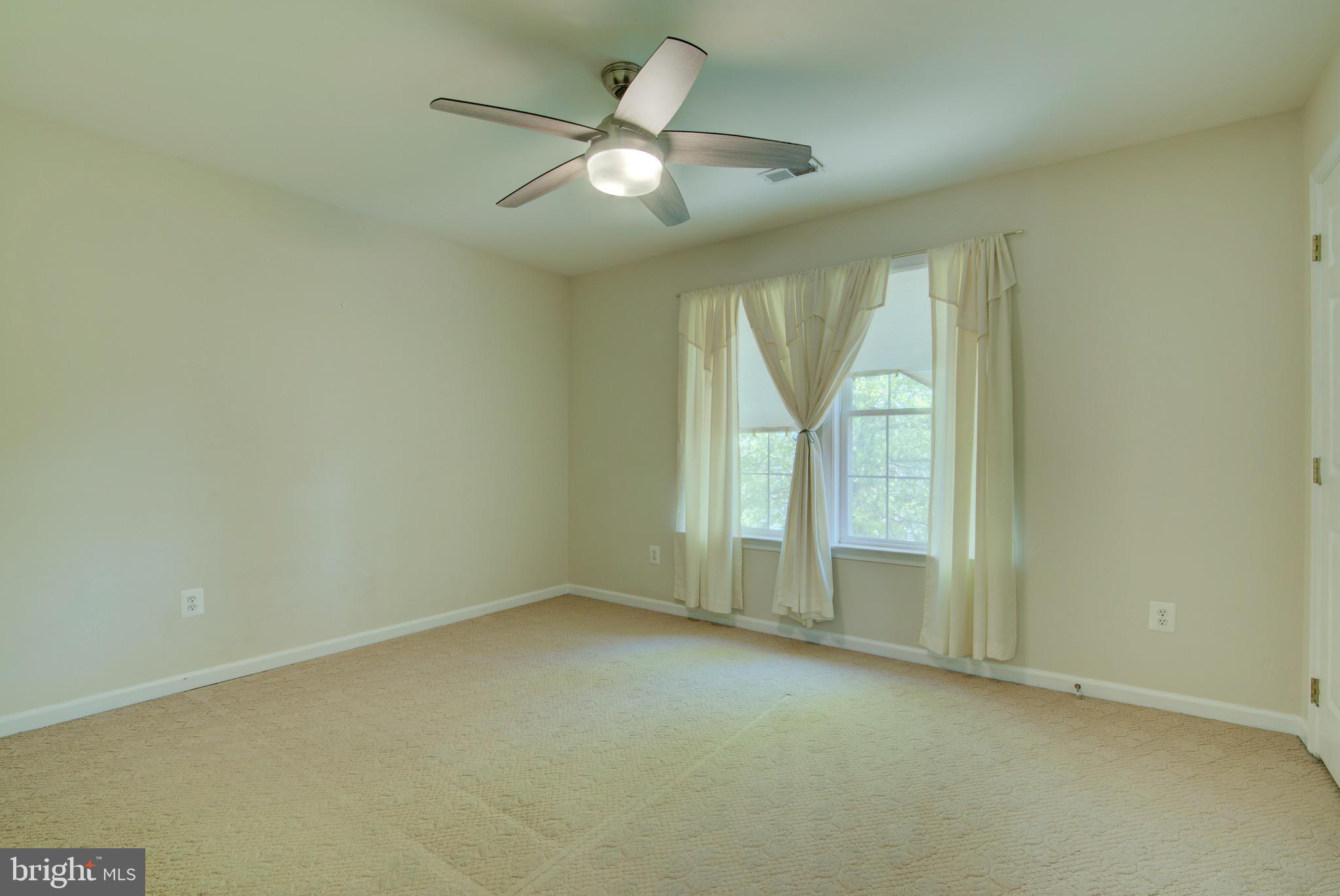 ELM FARM ESTATES - Residential