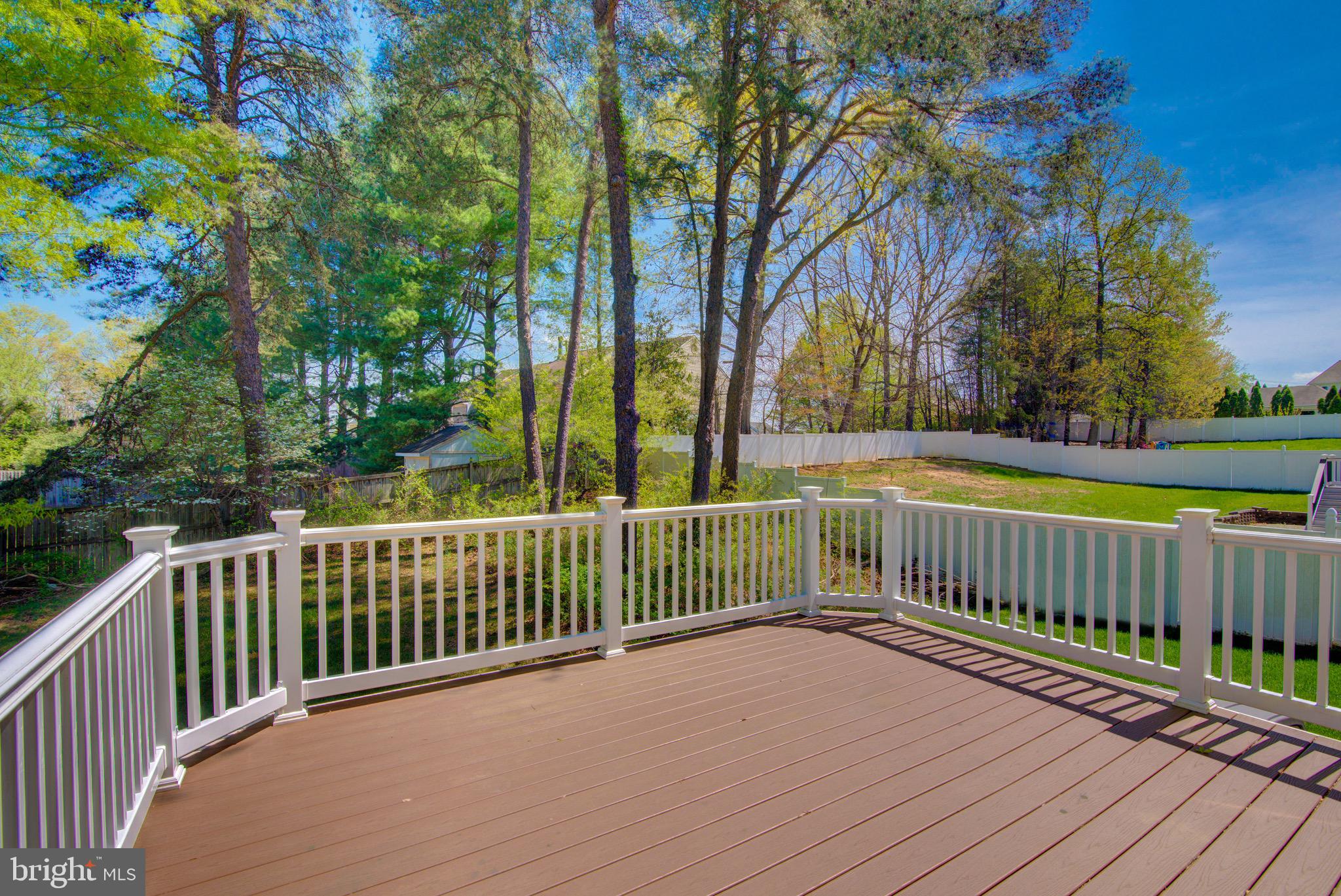 ELM FARM ESTATES - Residential