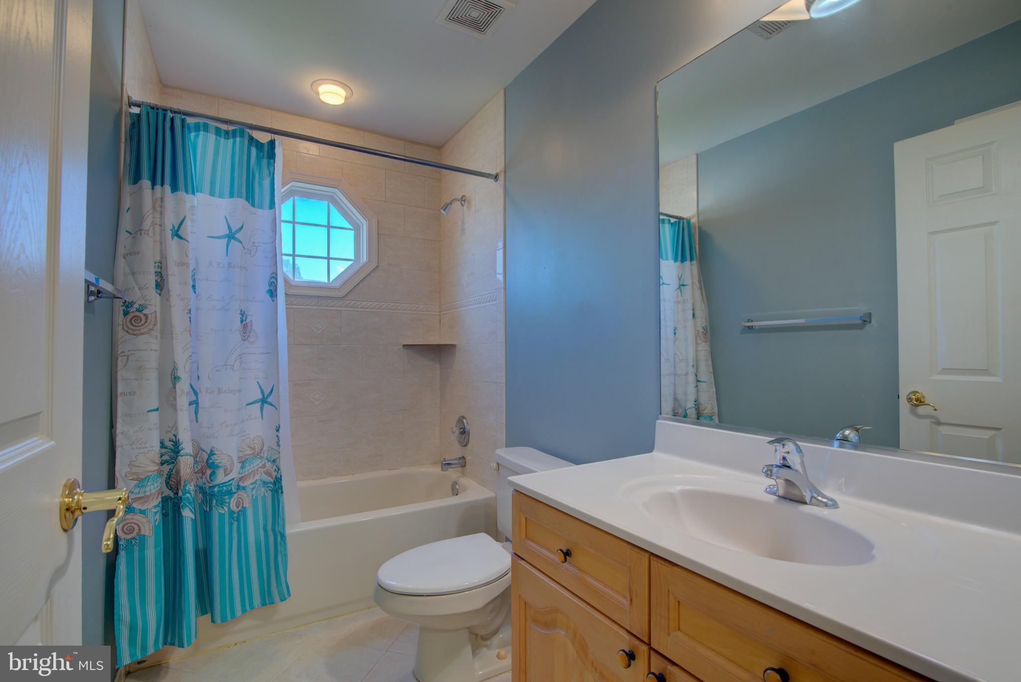 ELM FARM ESTATES - Residential