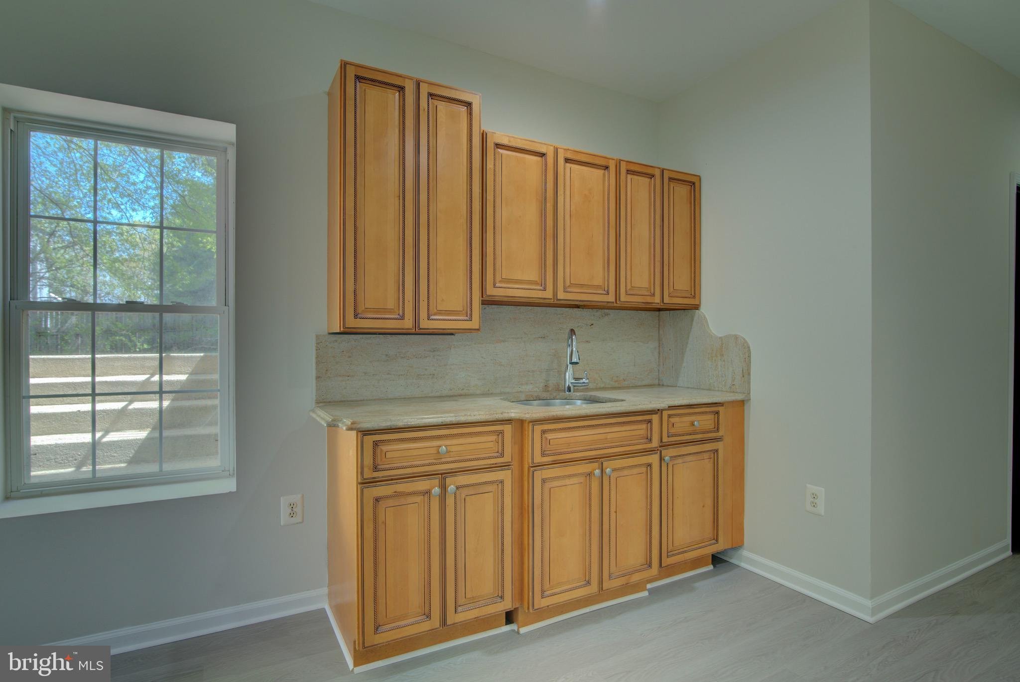 ELM FARM ESTATES - Residential